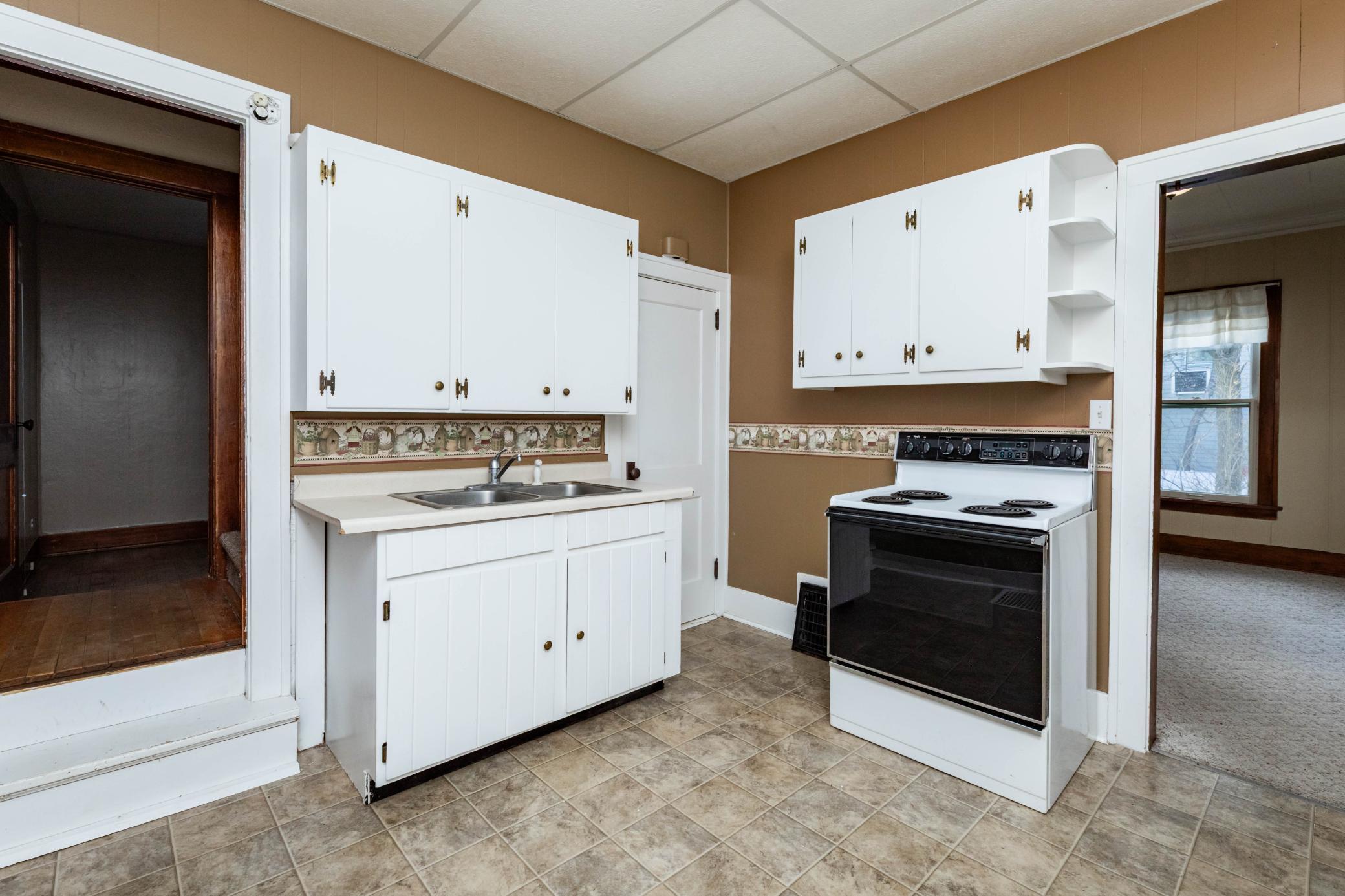 608 Ash Street, Lisbon ND 58054 - Photo 20 of 34