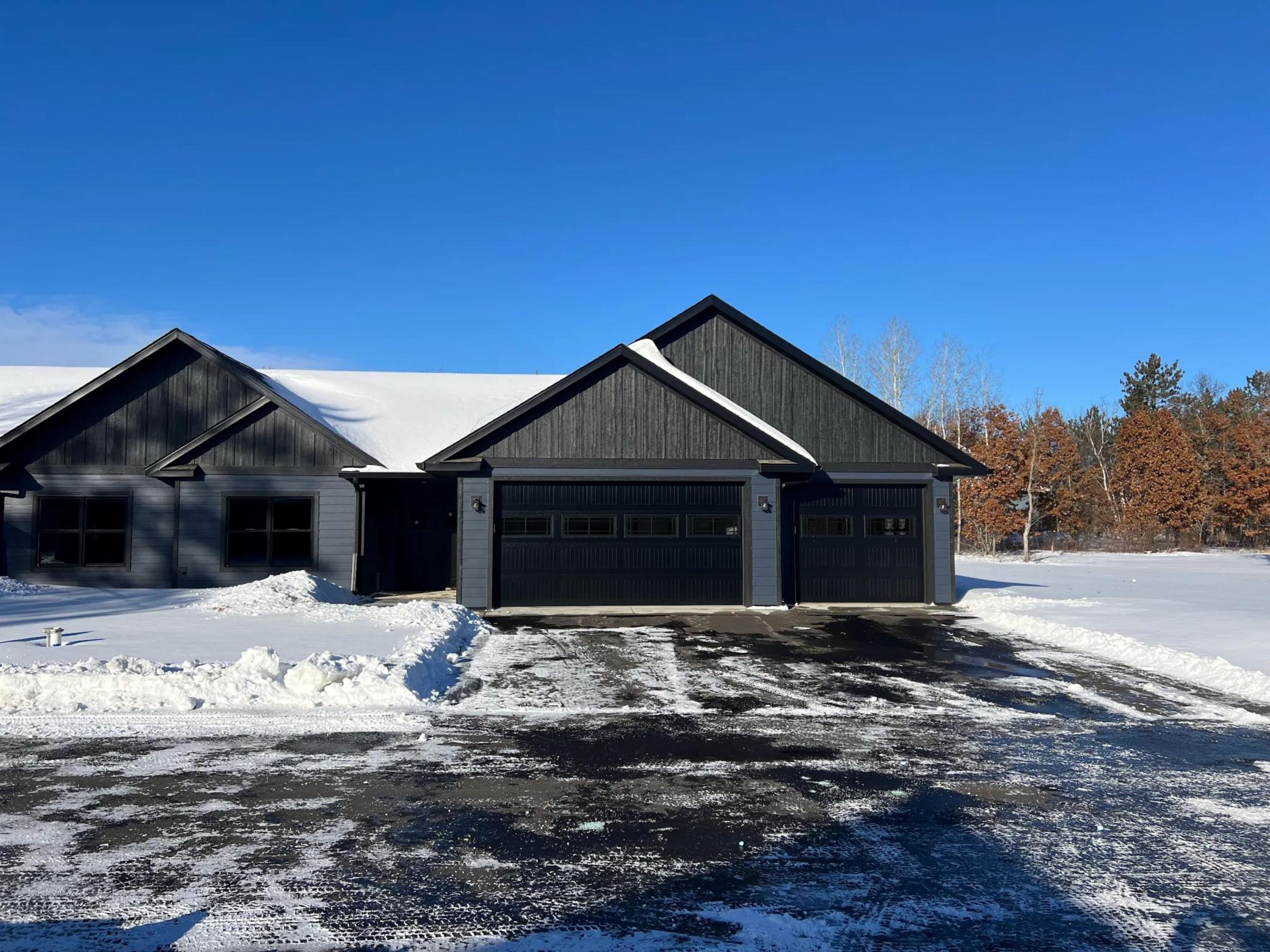 2025 townhouse for sale at 16912 Piper Lane in Brainerd, MN — 2 bed, 2 bath (photo 2 of 21)