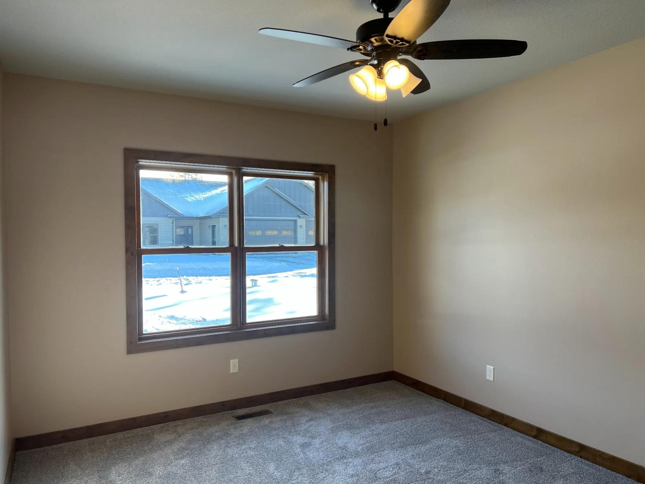 2025 townhouse for sale at 16912 Piper Lane in Brainerd, MN — 2 bed, 2 bath (photo 14 of 21)