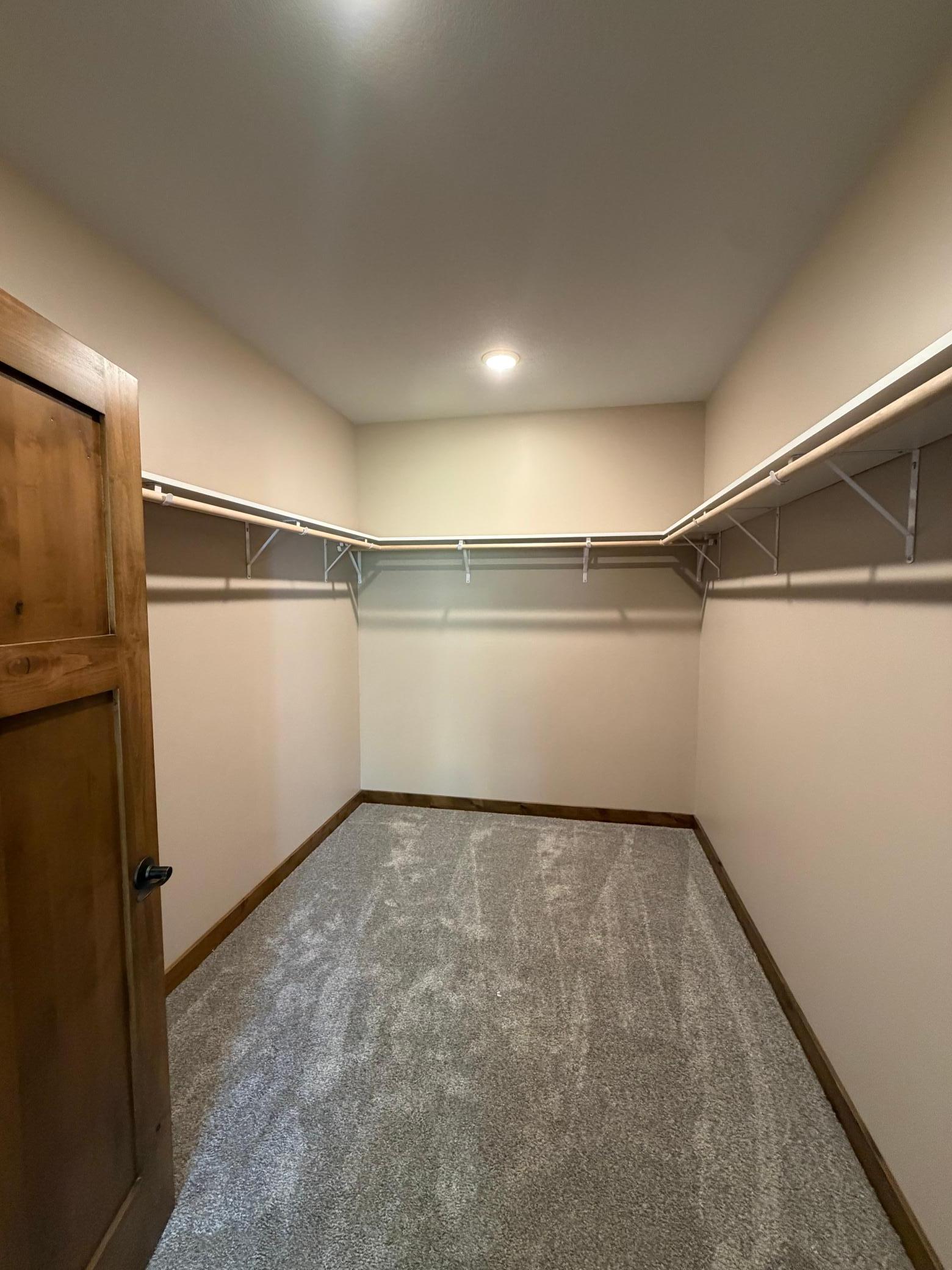 2025 townhouse for sale at 16912 Piper Lane in Brainerd, MN — 2 bed, 2 bath (photo 17 of 37)