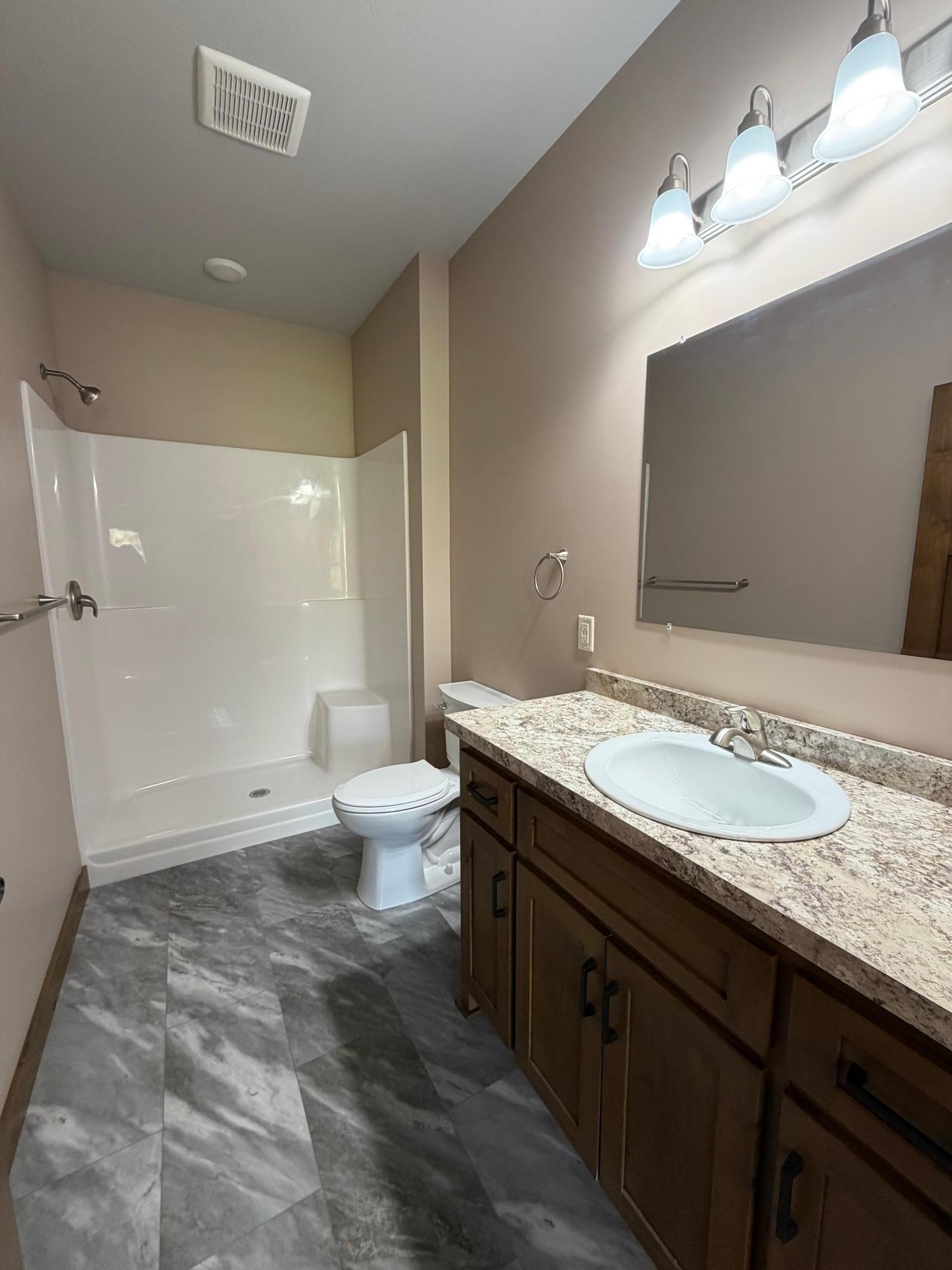 2025 townhouse for sale at 16912 Piper Lane in Brainerd, MN — 2 bed, 2 bath (photo 19 of 37)