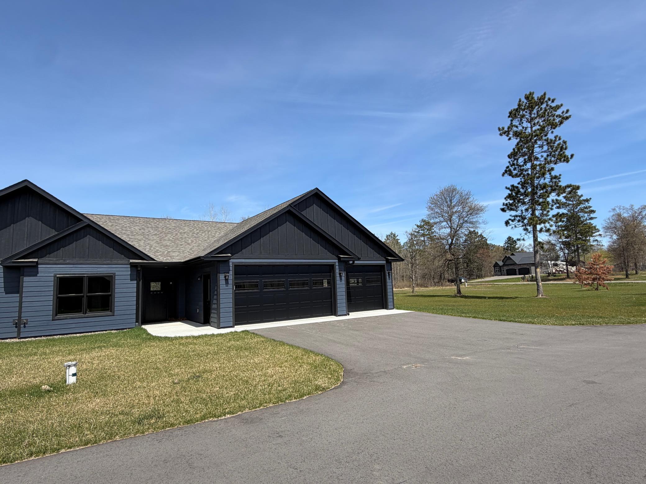 2025 townhouse for sale at 16912 Piper Lane in Brainerd, MN — 2 bed, 2 bath (photo 32 of 37)