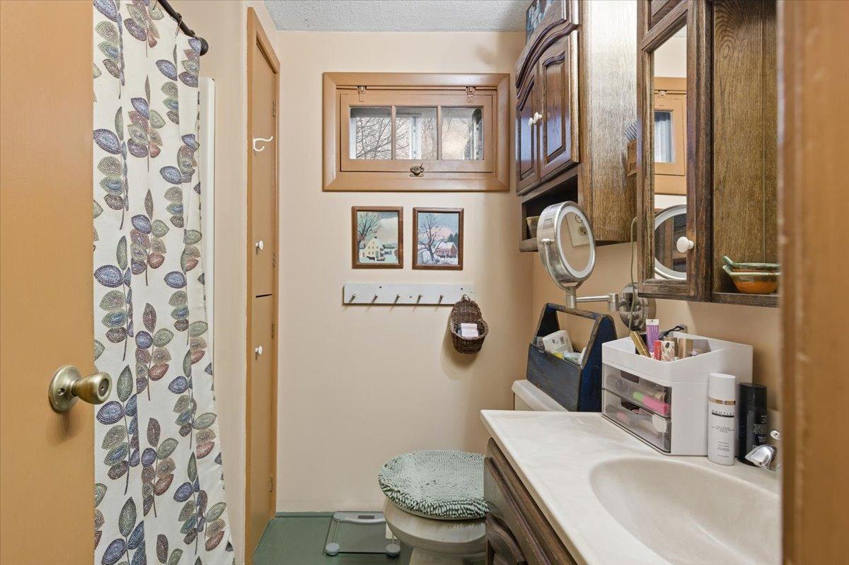 1957 single family home for sale at 2170 County Road 5 NW in Hackensack, MN — 2 bed, 1 bath (photo 16 of 64)