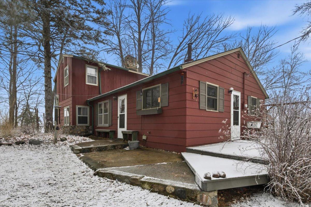 1957 single family home for sale at 2170 County Road 5 NW in Hackensack, MN — 2 bed, 1 bath (photo 22 of 64)