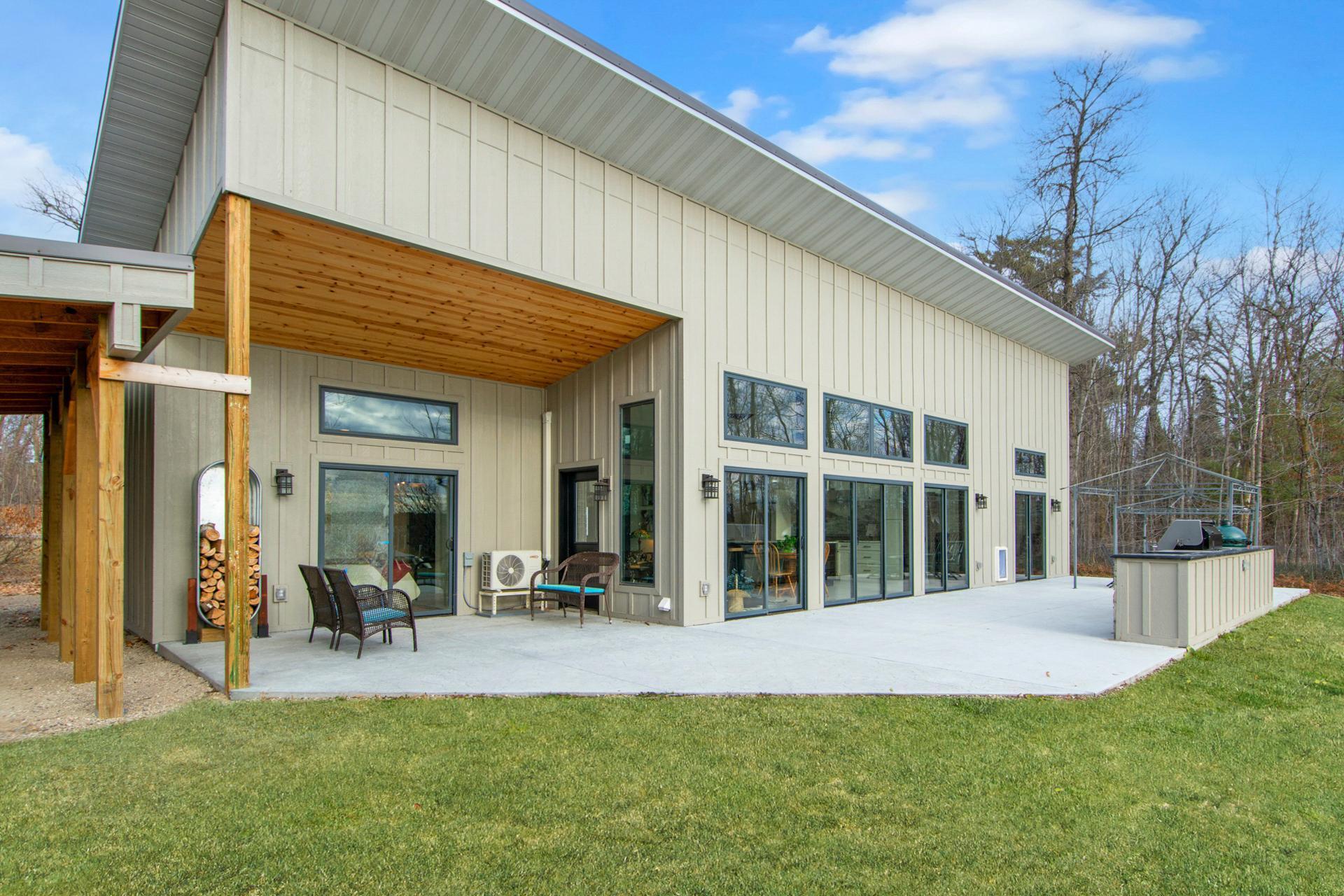 2023 single family home for sale at 4681 Mission Road NE in Bemidji, MN — 2 bed, 2 bath (photo 4 of 51)