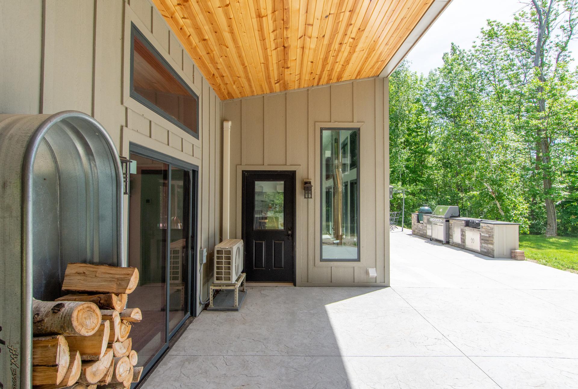 2023 single family home for sale at 4681 Mission Road NE in Bemidji, MN — 2 bed, 2 bath (photo 8 of 55)
