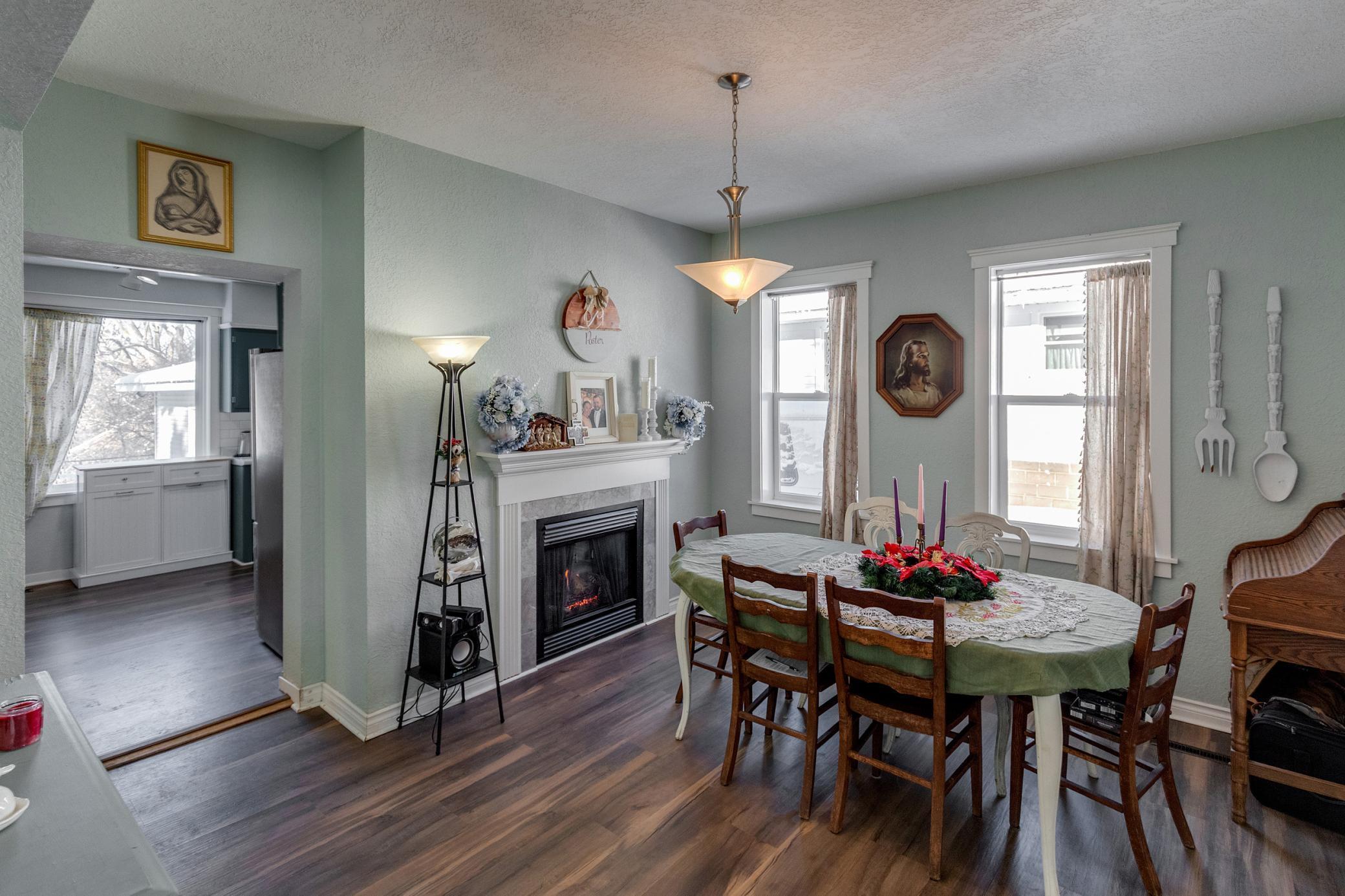 1905 single family home for sale at 839 Bluff Avenue in Brainerd, MN — 4 bed, 2 bath (photo 11 of 49)