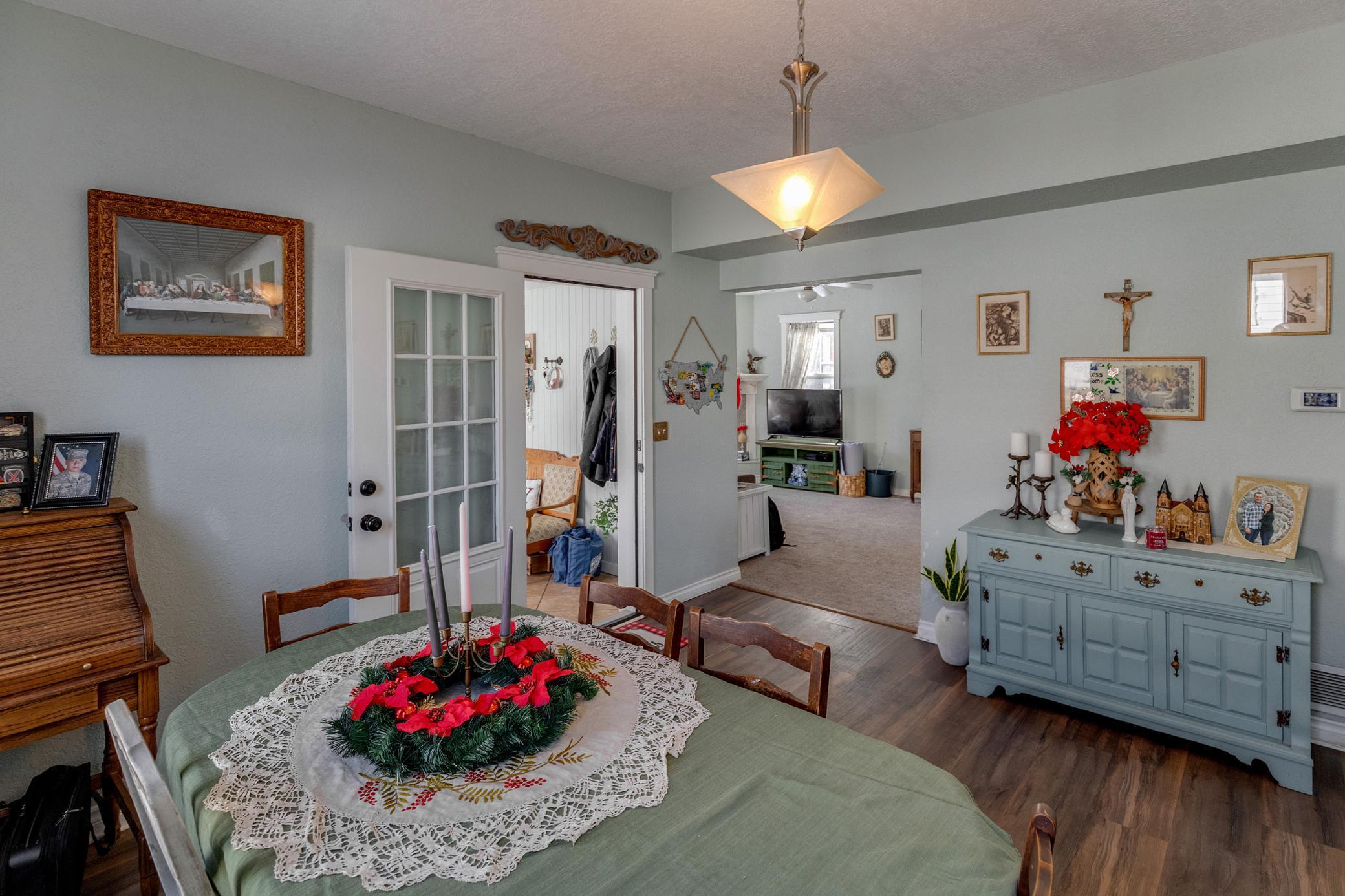 1905 single family home for sale at 839 Bluff Avenue in Brainerd, MN — 4 bed, 2 bath (photo 12 of 49)