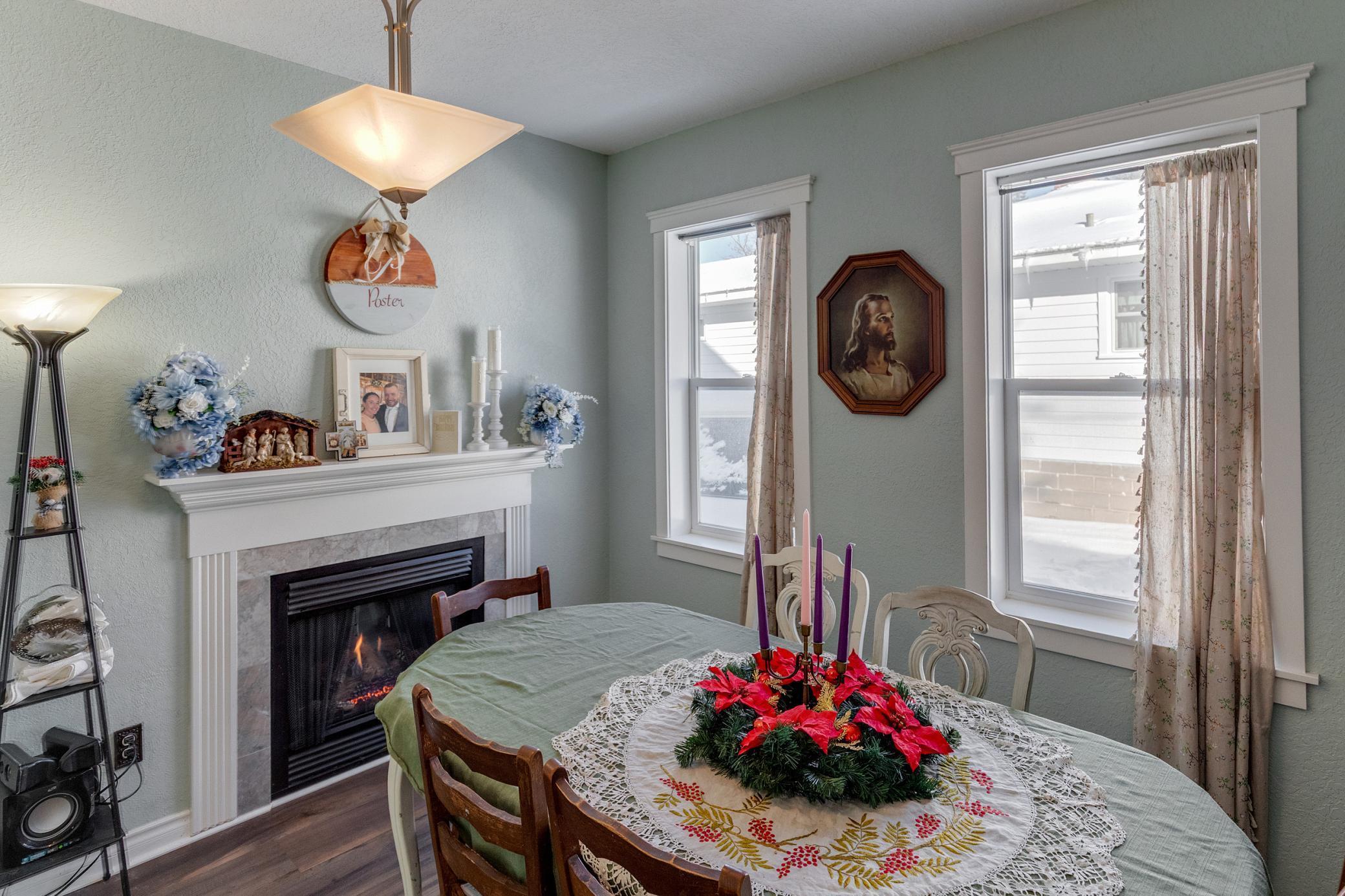 1905 single family home for sale at 839 Bluff Avenue in Brainerd, MN — 4 bed, 2 bath (photo 13 of 49)
