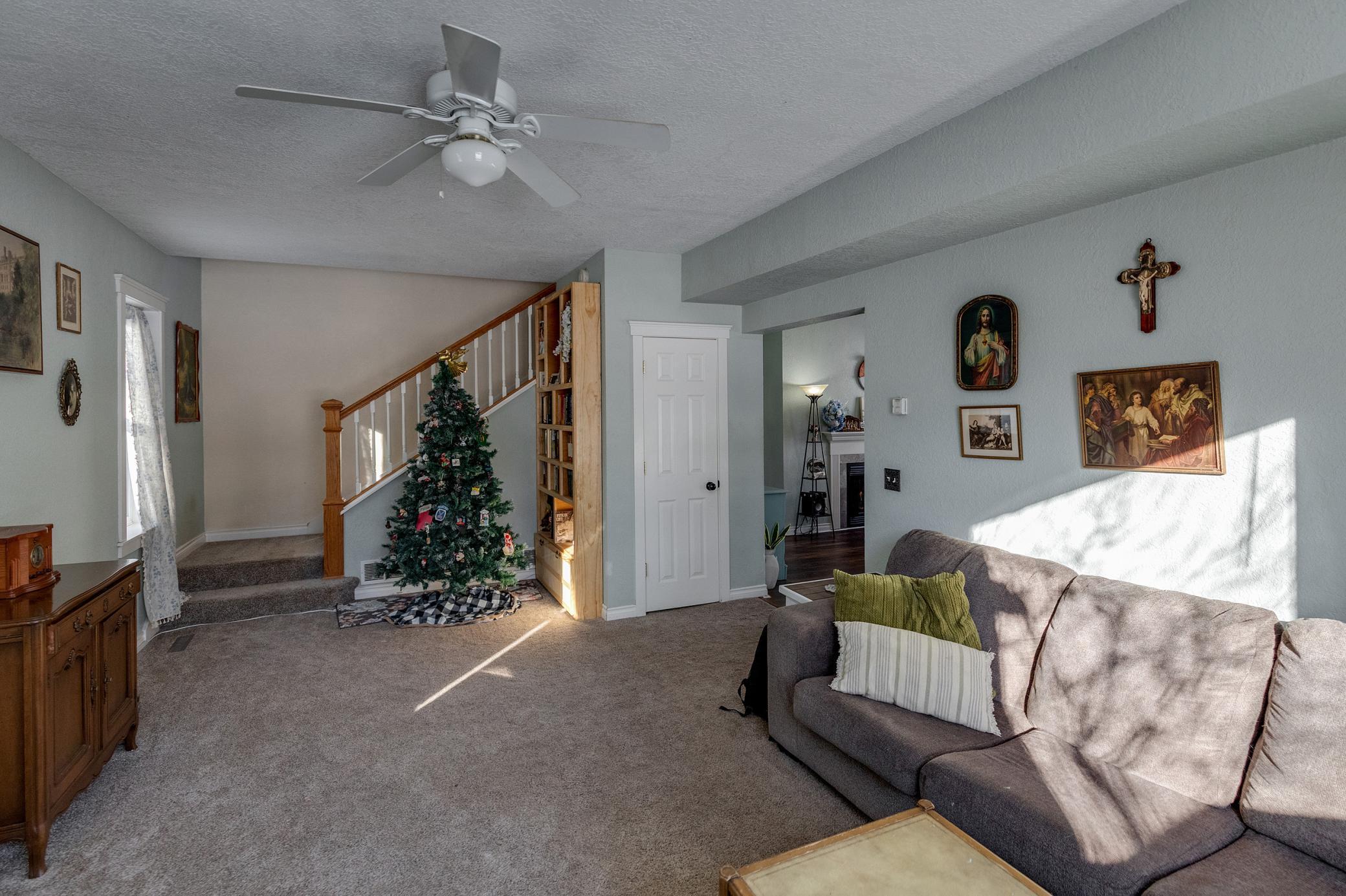 1905 single family home for sale at 839 Bluff Avenue in Brainerd, MN — 4 bed, 2 bath (photo 17 of 49)