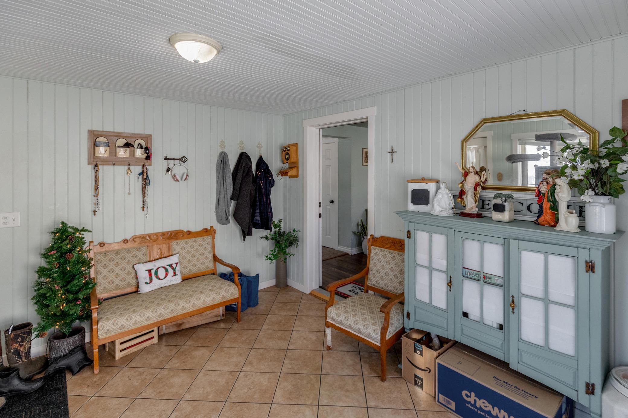 1905 single family home for sale at 839 Bluff Avenue in Brainerd, MN — 4 bed, 2 bath (photo 20 of 49)