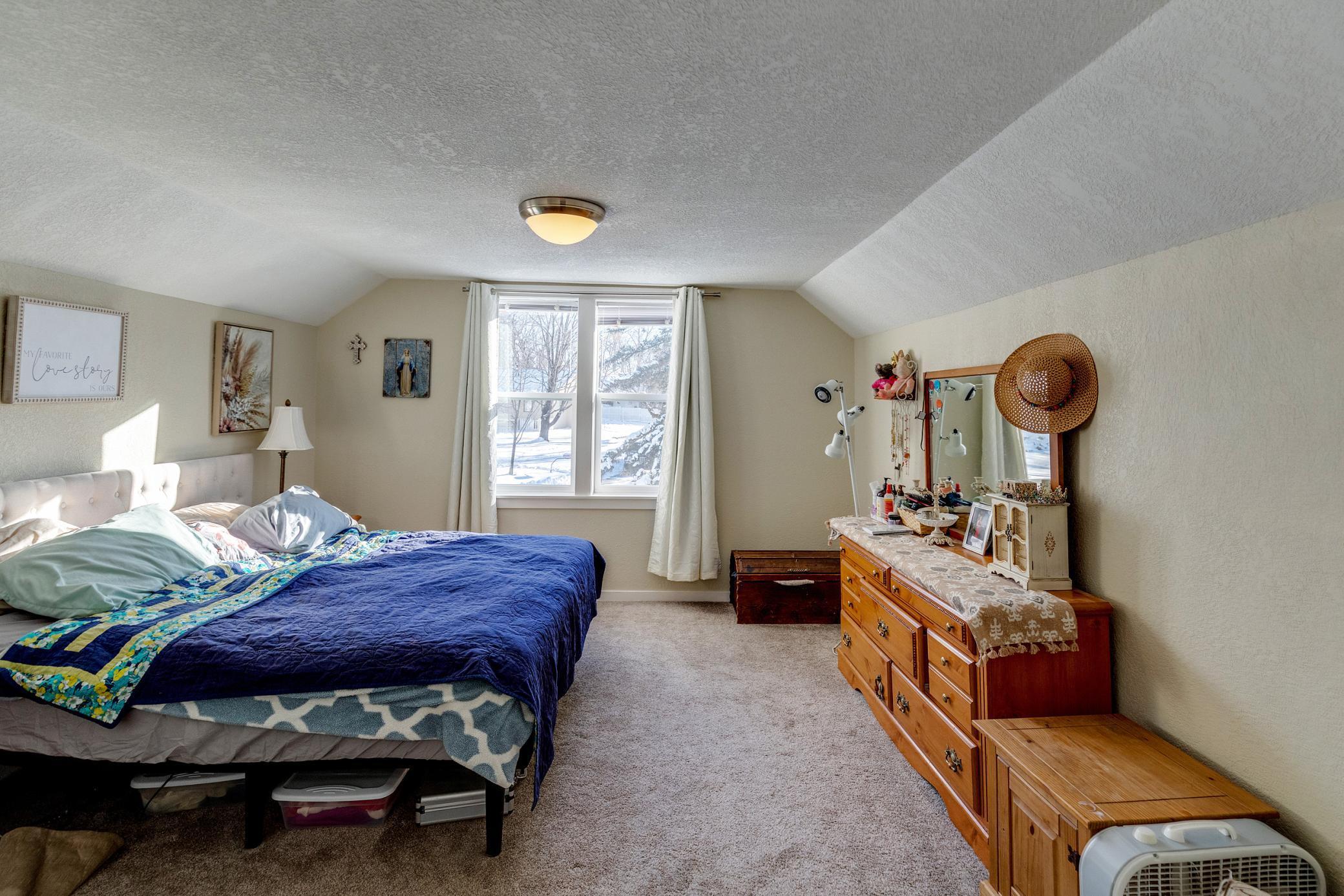 1905 single family home for sale at 839 Bluff Avenue in Brainerd, MN — 4 bed, 2 bath (photo 23 of 49)