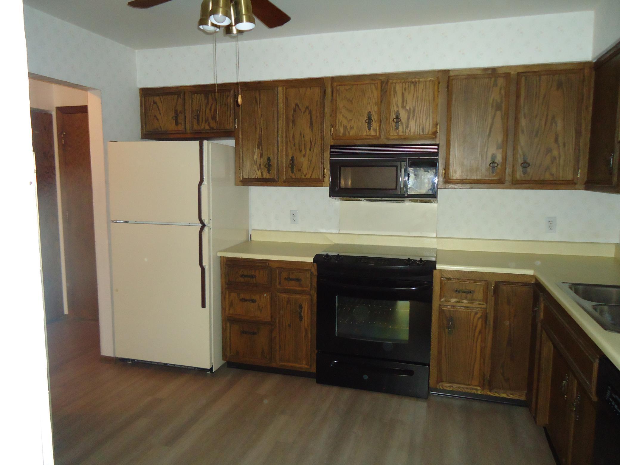 804 S 10 Street S, Fargo ND 58103 - Photo 16 of 16