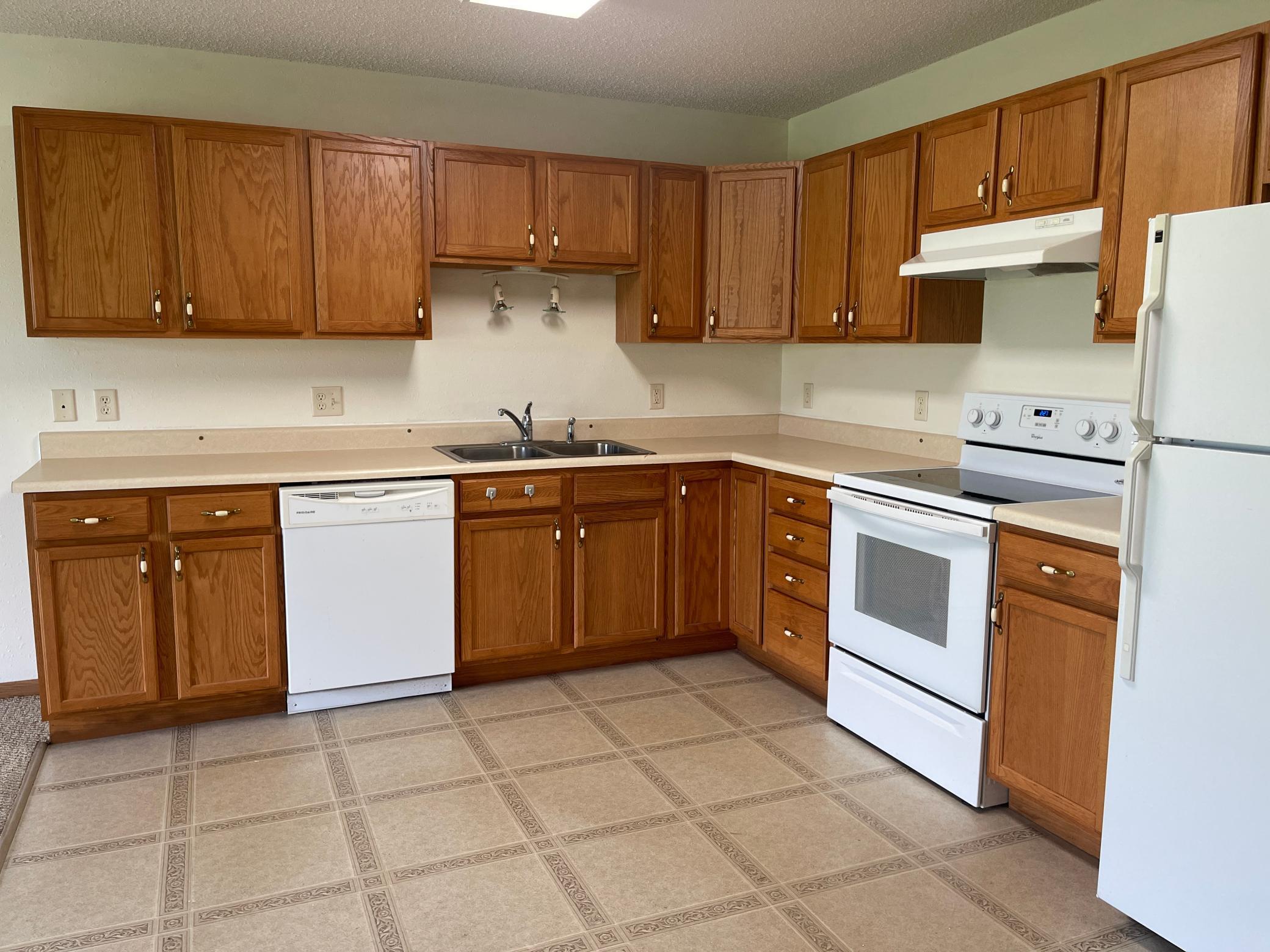 2007 twin home for sale at 316A 2nd Street NE in Bertha, MN — 2 bed, 1 bath (photo 7 of 24)