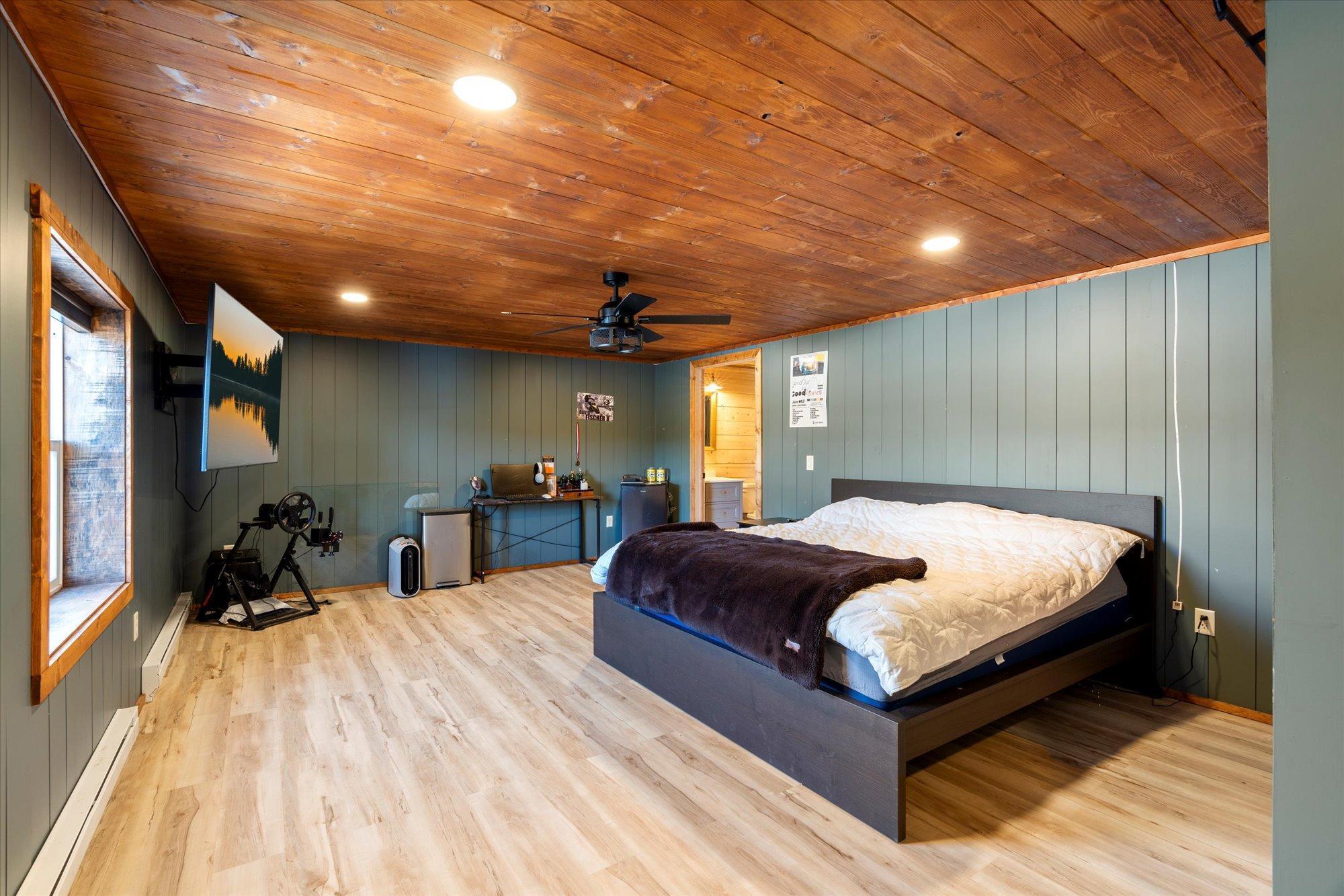 2023 single family home for sale at 6458 21st Avenue SW in Pequot Lakes, MN — 3 bed, 4 bath (photo 31 of 46)