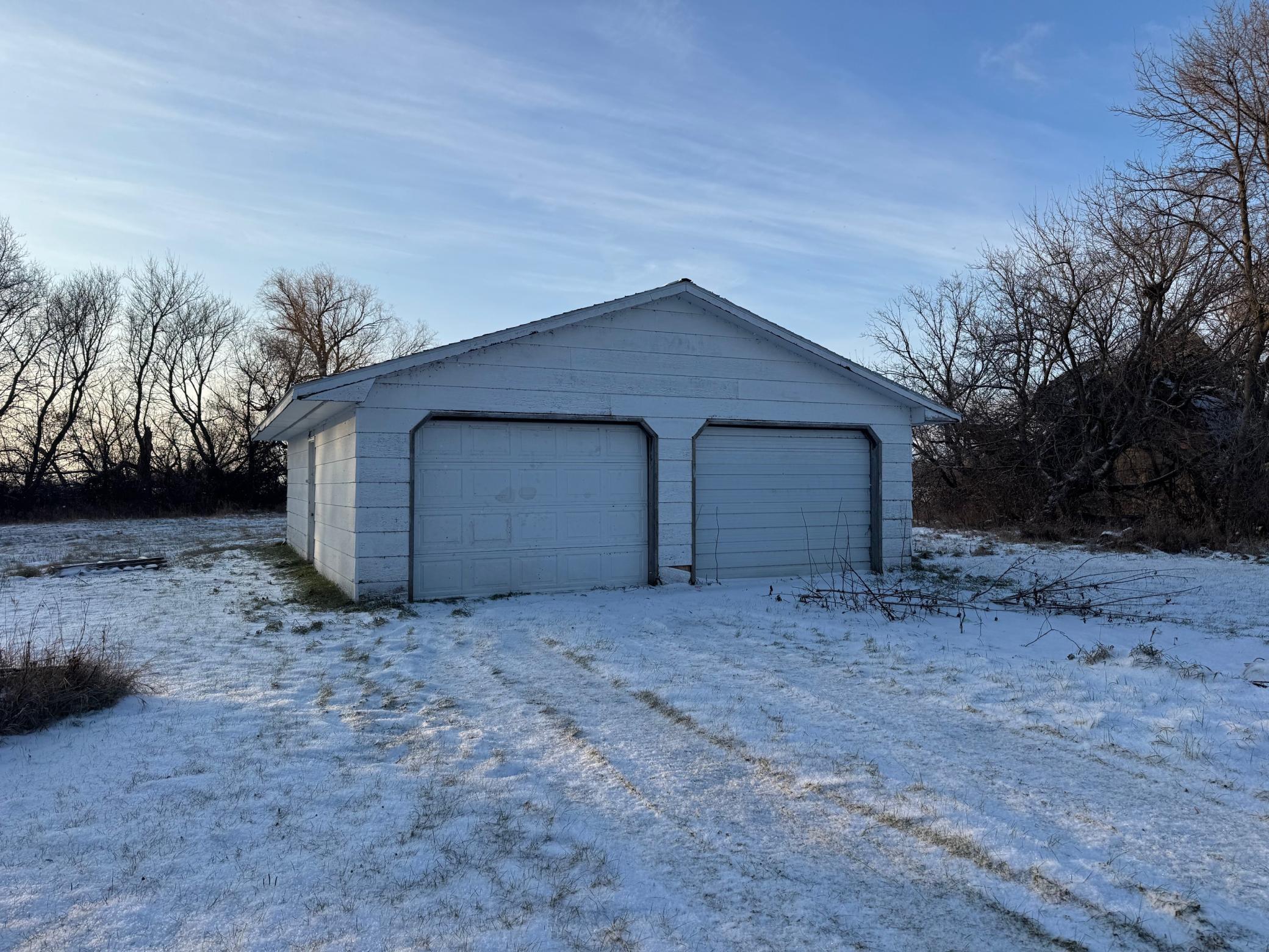 1910 single family home for sale at 44028 220th Street in Roseau, MN — 3 bed, 1 bath (photo 12 of 14)