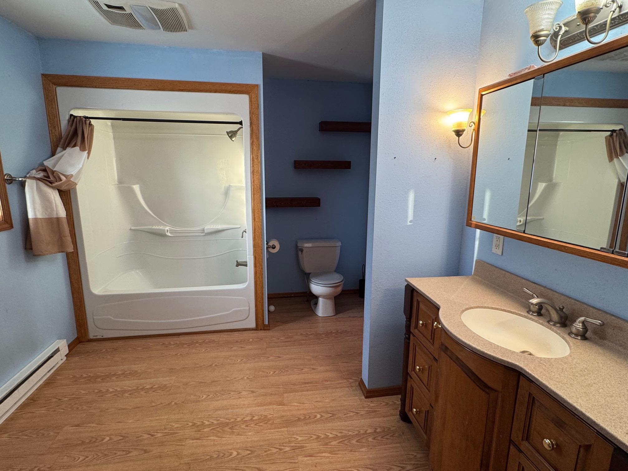 1910 single family home for sale at 44028 220th Street in Roseau, MN — 3 bed, 1 bath (photo 5 of 14)