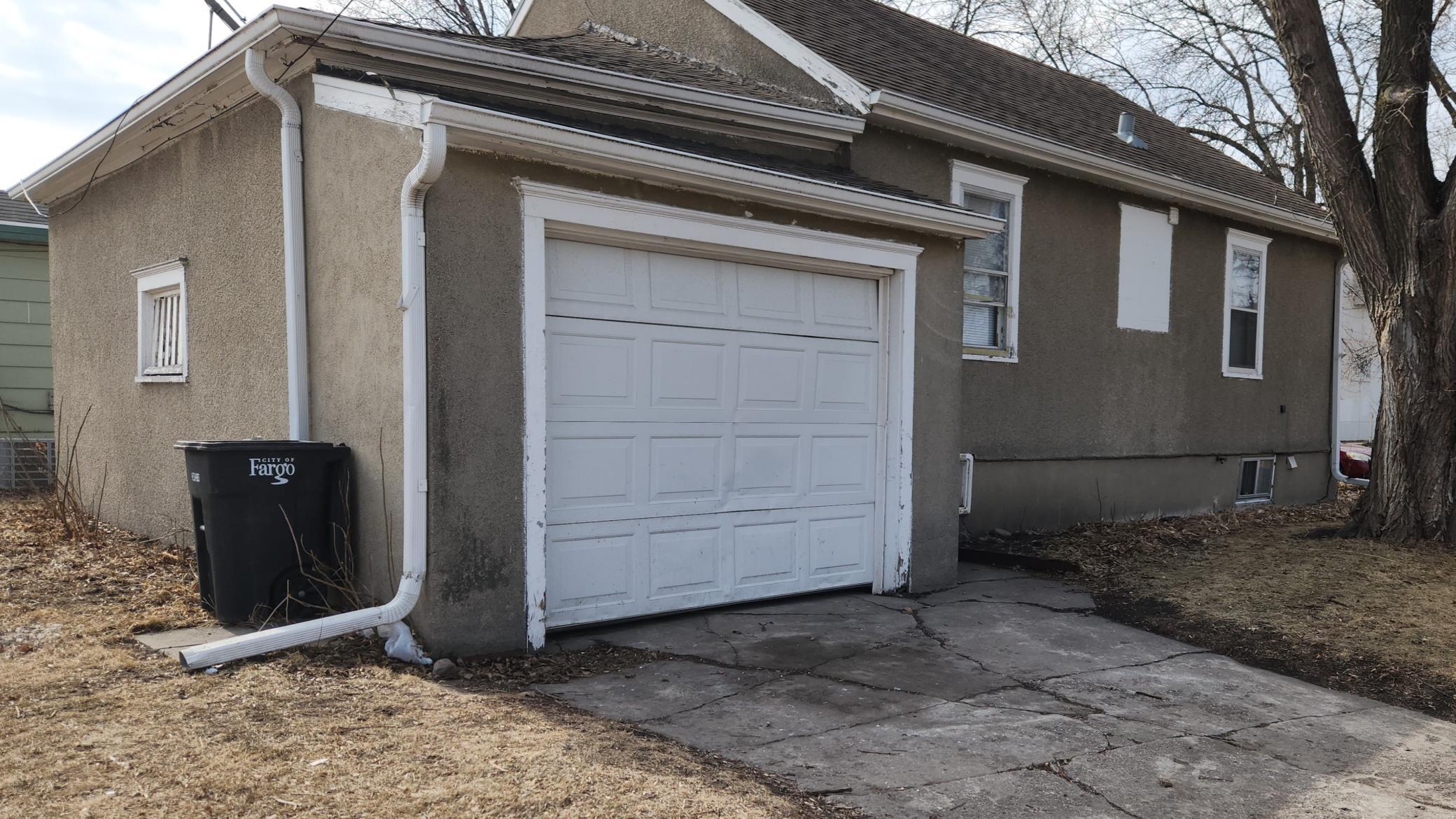 735 14th Street N, Fargo ND 58102 - Photo 20 of 50