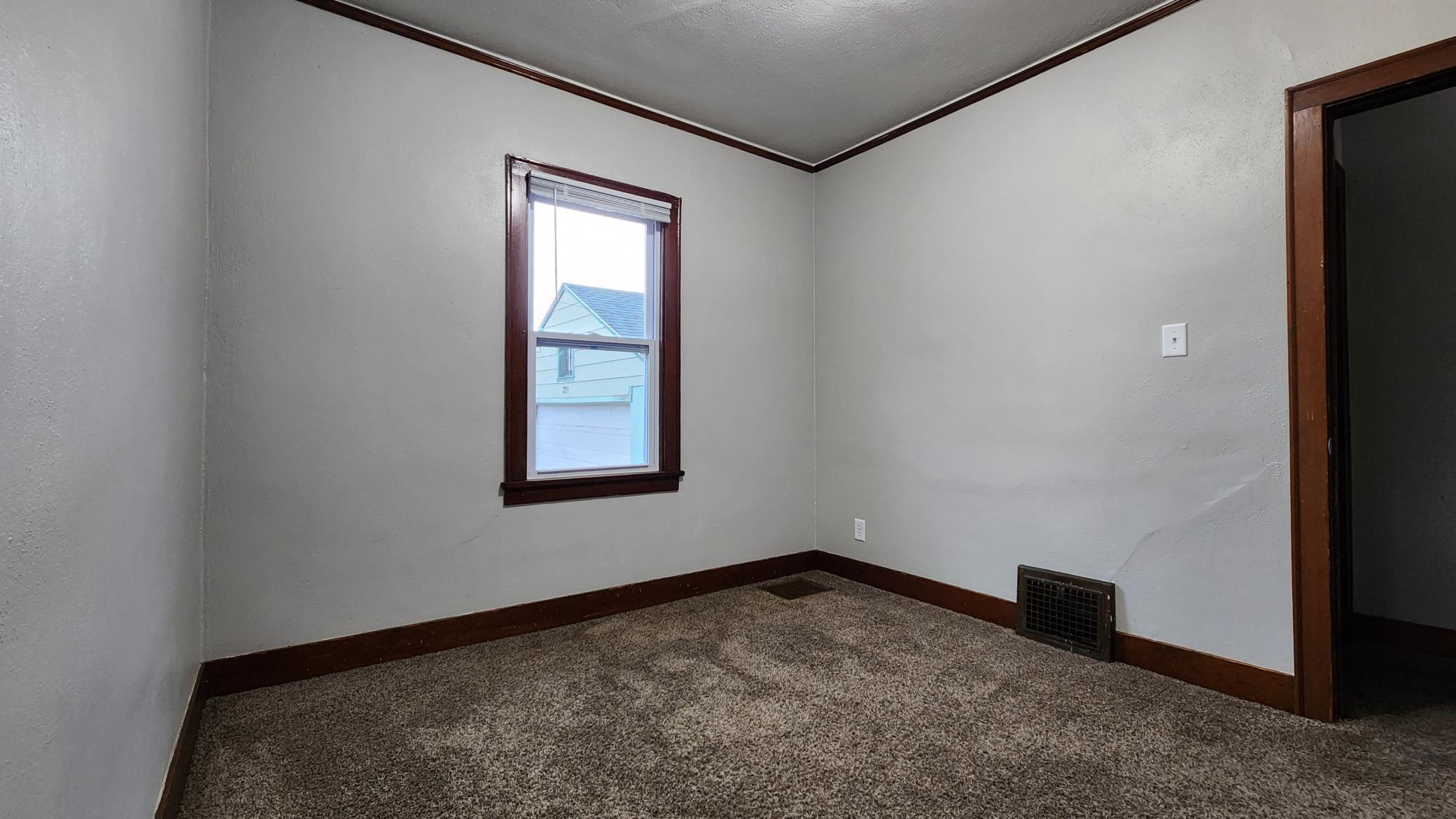 735 14th Street N, Fargo ND 58102 - Photo 31 of 50