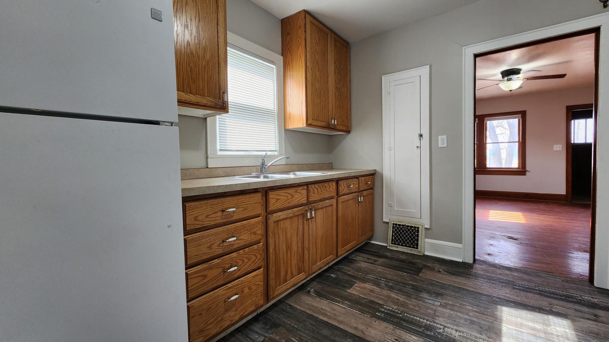 735 14th Street N, Fargo ND 58102 - Photo 8 of 50