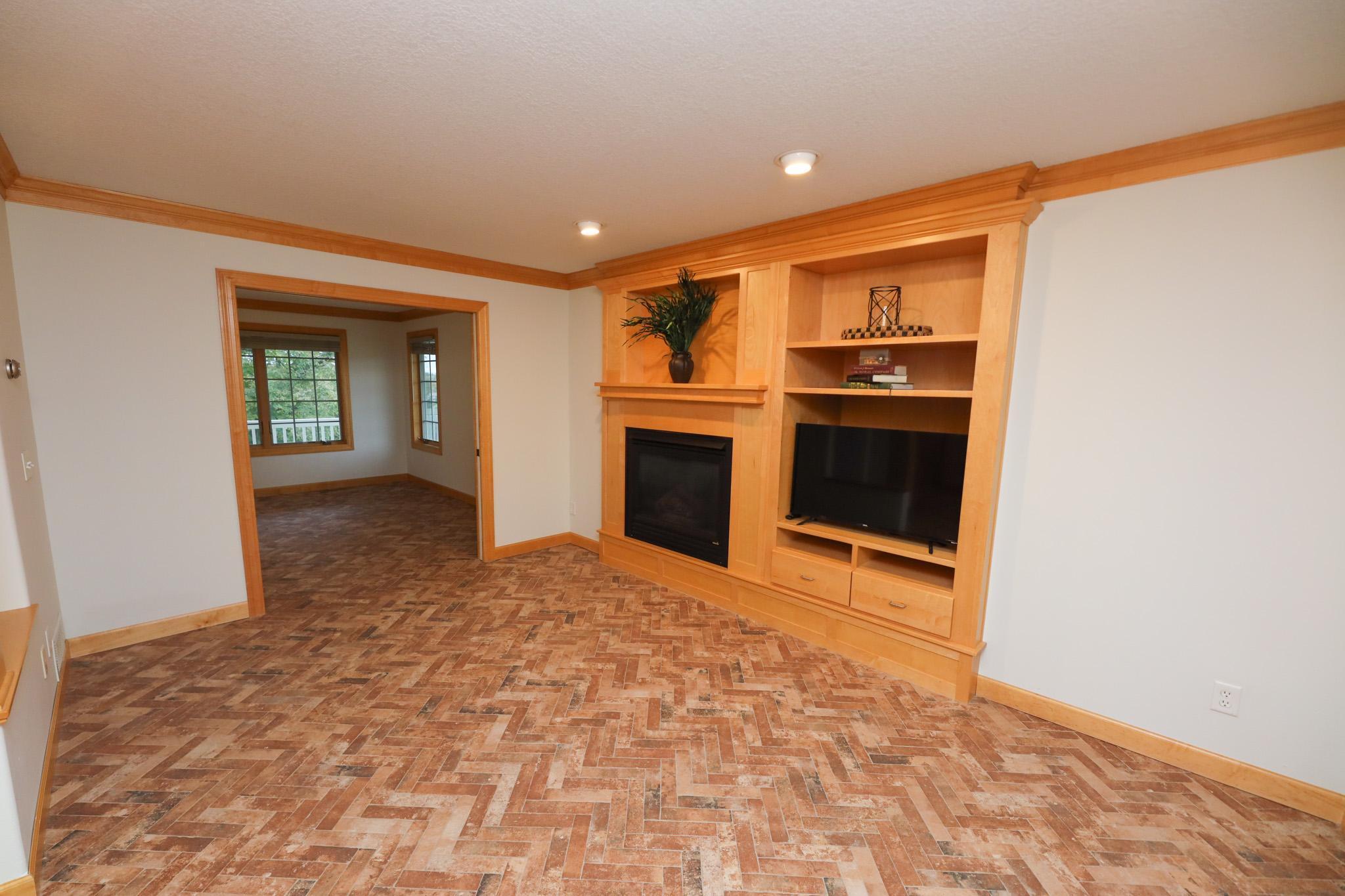 2003 single family home for sale at 2361 Highland Trail SW in Alexandria, MN — 4 bed, 3 bath (photo 13 of 51)