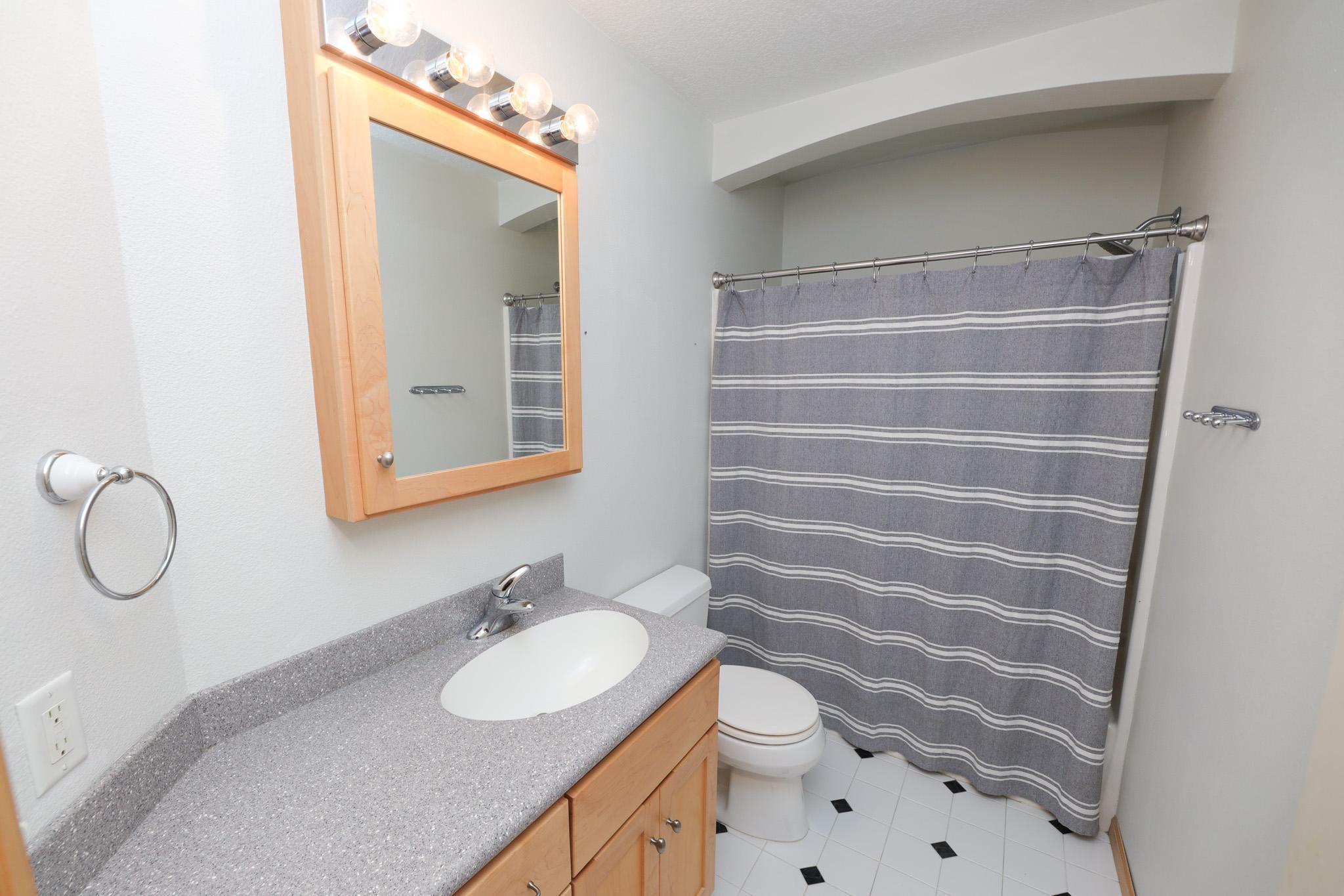 2003 single family home for sale at 2361 Highland Trail SW in Alexandria, MN — 4 bed, 3 bath (photo 35 of 51)