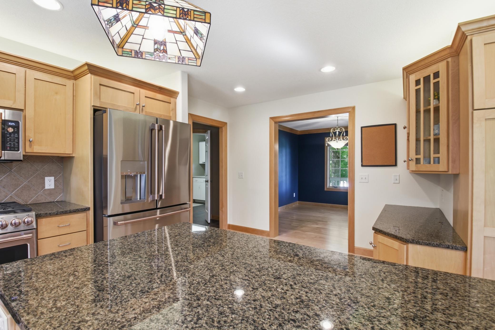 2003 single family home for sale at 2361 Highland Trail SW in Alexandria, MN — 4 bed, 3 bath (photo 11 of 51)