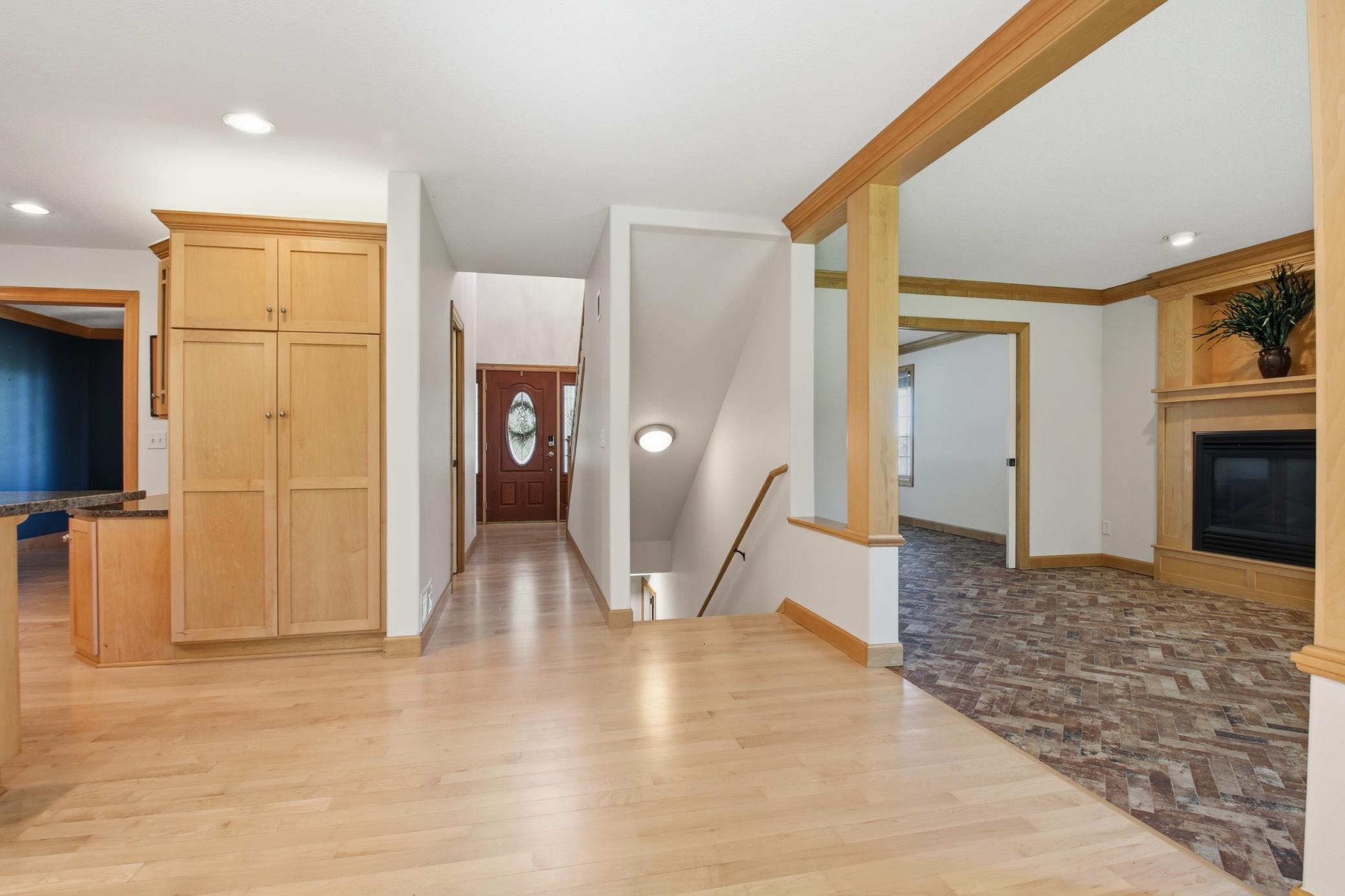 2003 single family home for sale at 2361 Highland Trail SW in Alexandria, MN — 4 bed, 3 bath (photo 15 of 51)