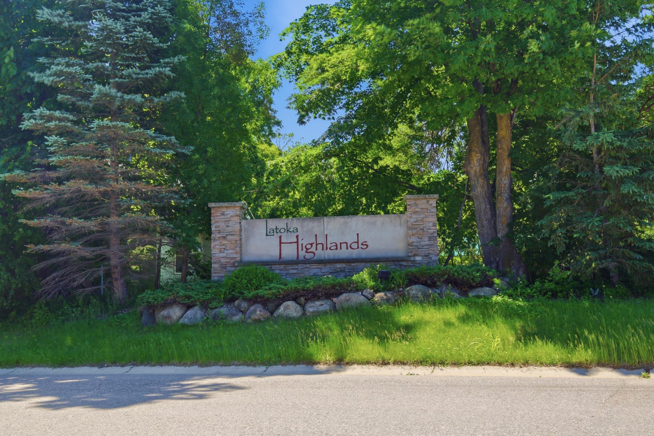 2003 single family home for sale at 2361 Highland Trail SW in Alexandria, MN — 4 bed, 3 bath (photo 3 of 51)