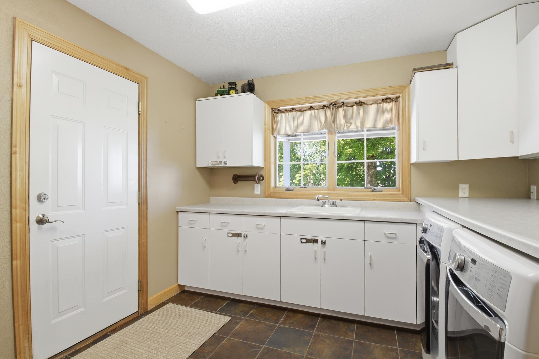 2003 single family home for sale at 2361 Highland Trail SW in Alexandria, MN — 4 bed, 3 bath (photo 40 of 51)