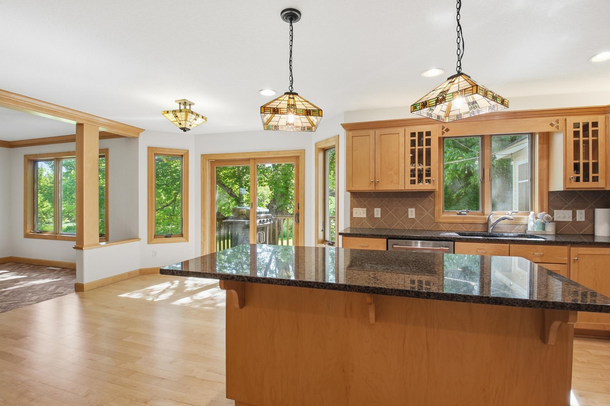 2003 single family home for sale at 2361 Highland Trail SW in Alexandria, MN — 4 bed, 3 bath (photo 8 of 51)