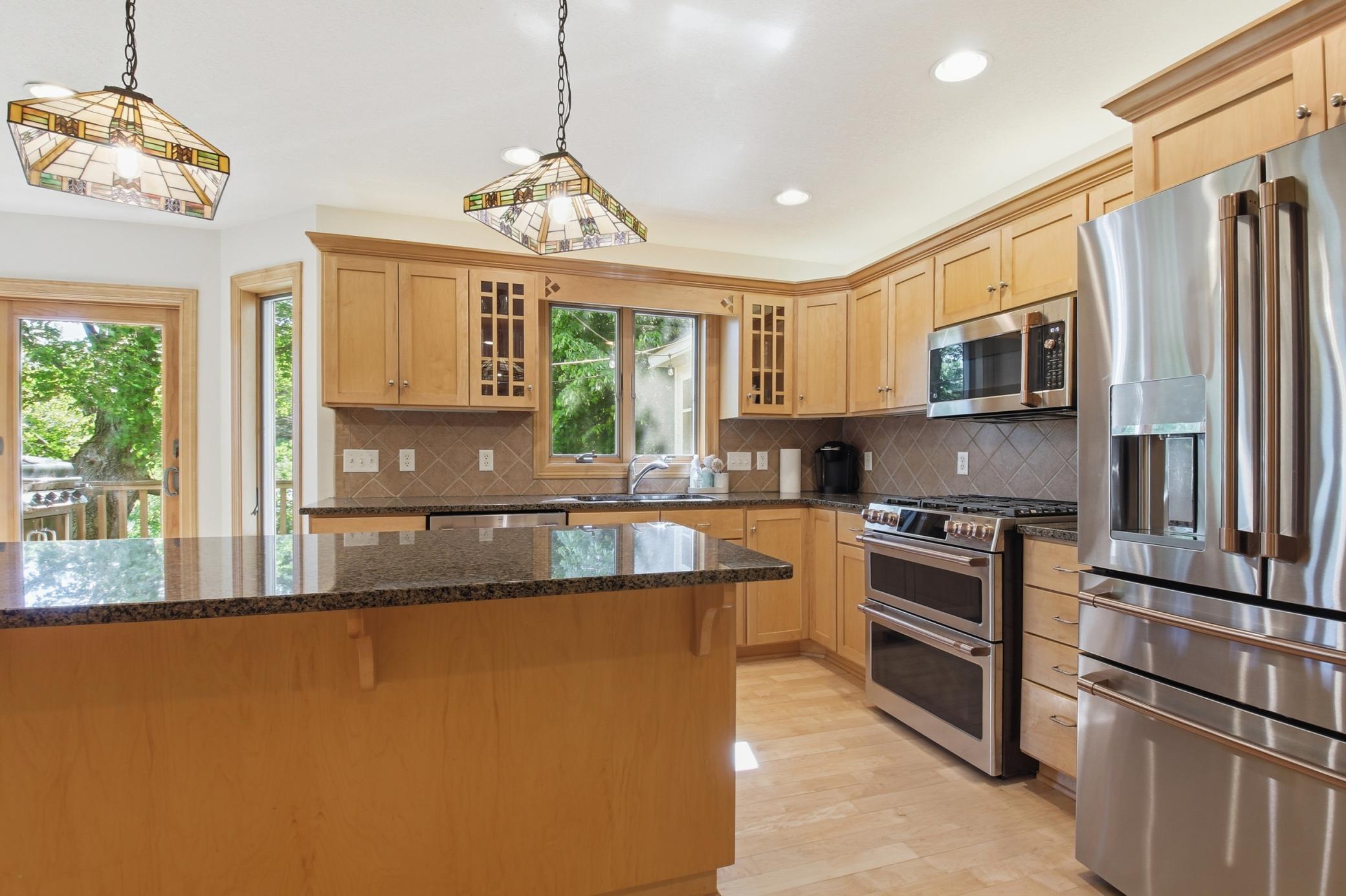 2003 single family home for sale at 2361 Highland Trail SW in Alexandria, MN — 4 bed, 3 bath (photo 9 of 51)
