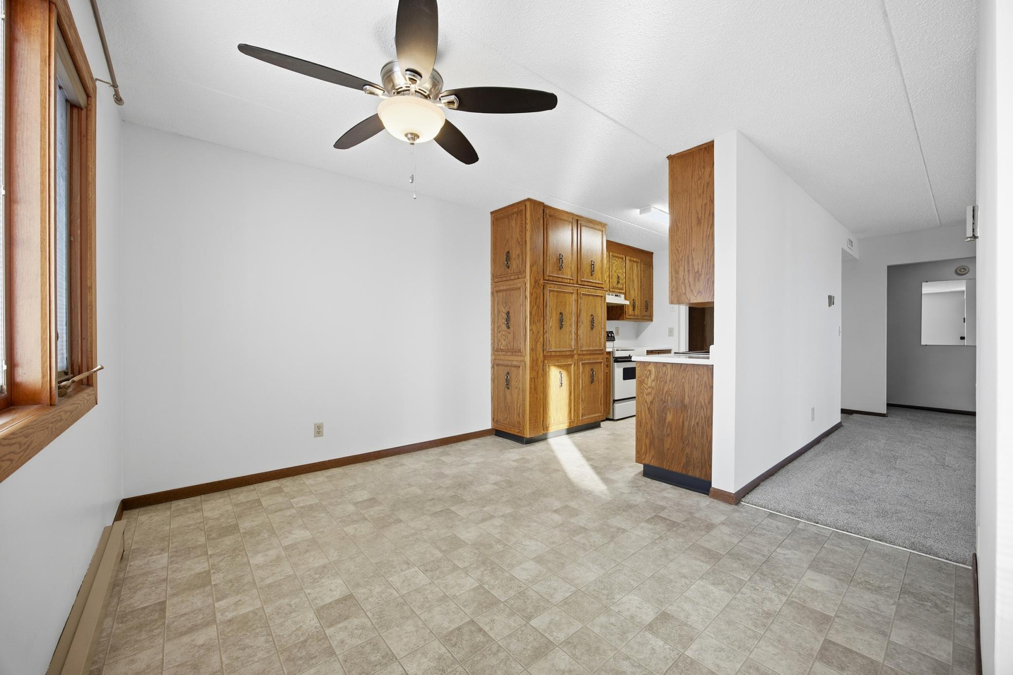1110 3rd Avenue N, Unit 604E, Fargo ND 58102 - Photo 8 of 25