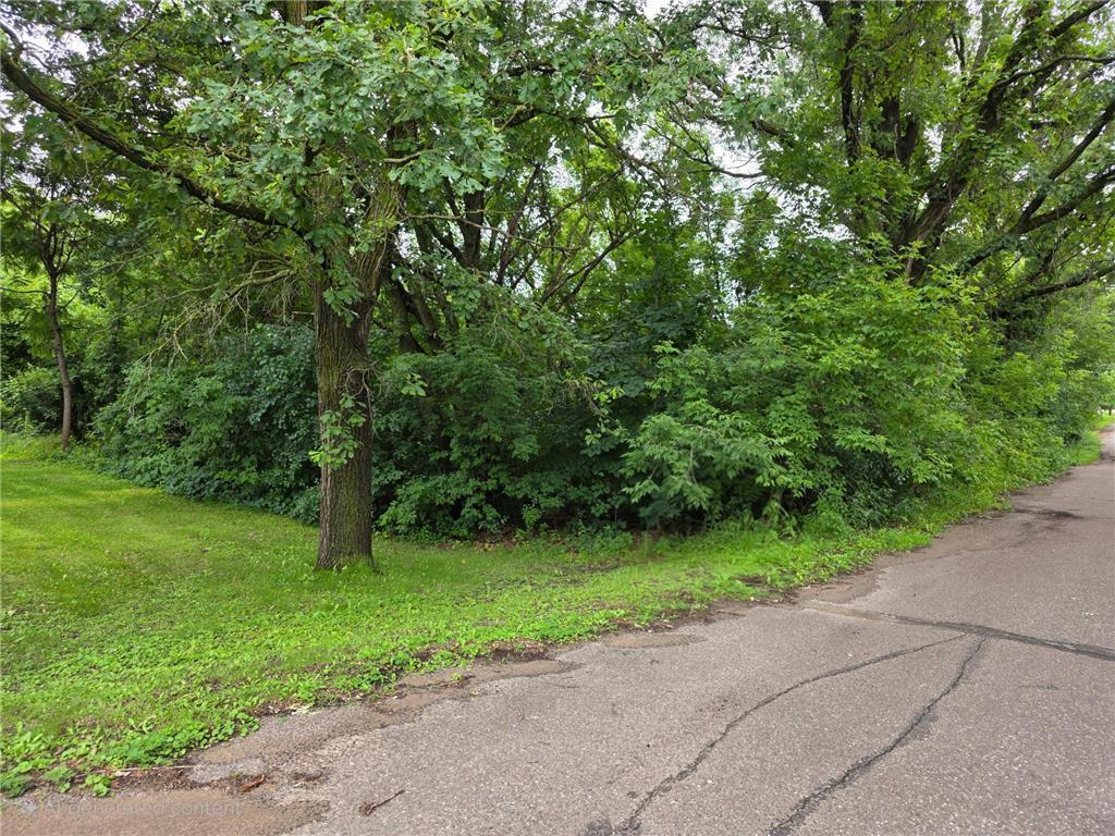 land for sale at TBD Michigan Avenue in Crosby, MN (photo 2 of 5)