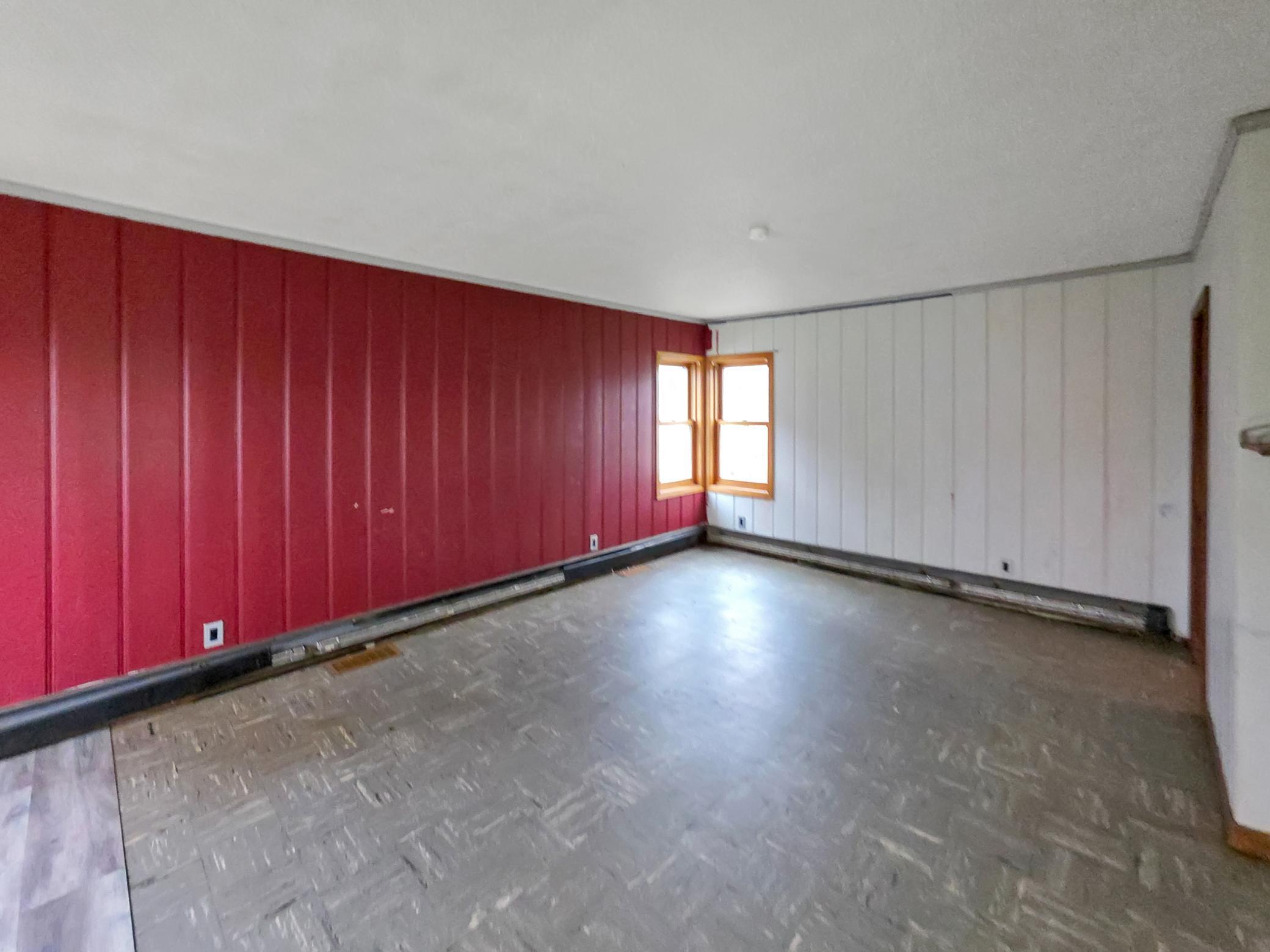 939 Duluth Avenue N, Thief River Falls MN 56701 - Photo 12 of 24