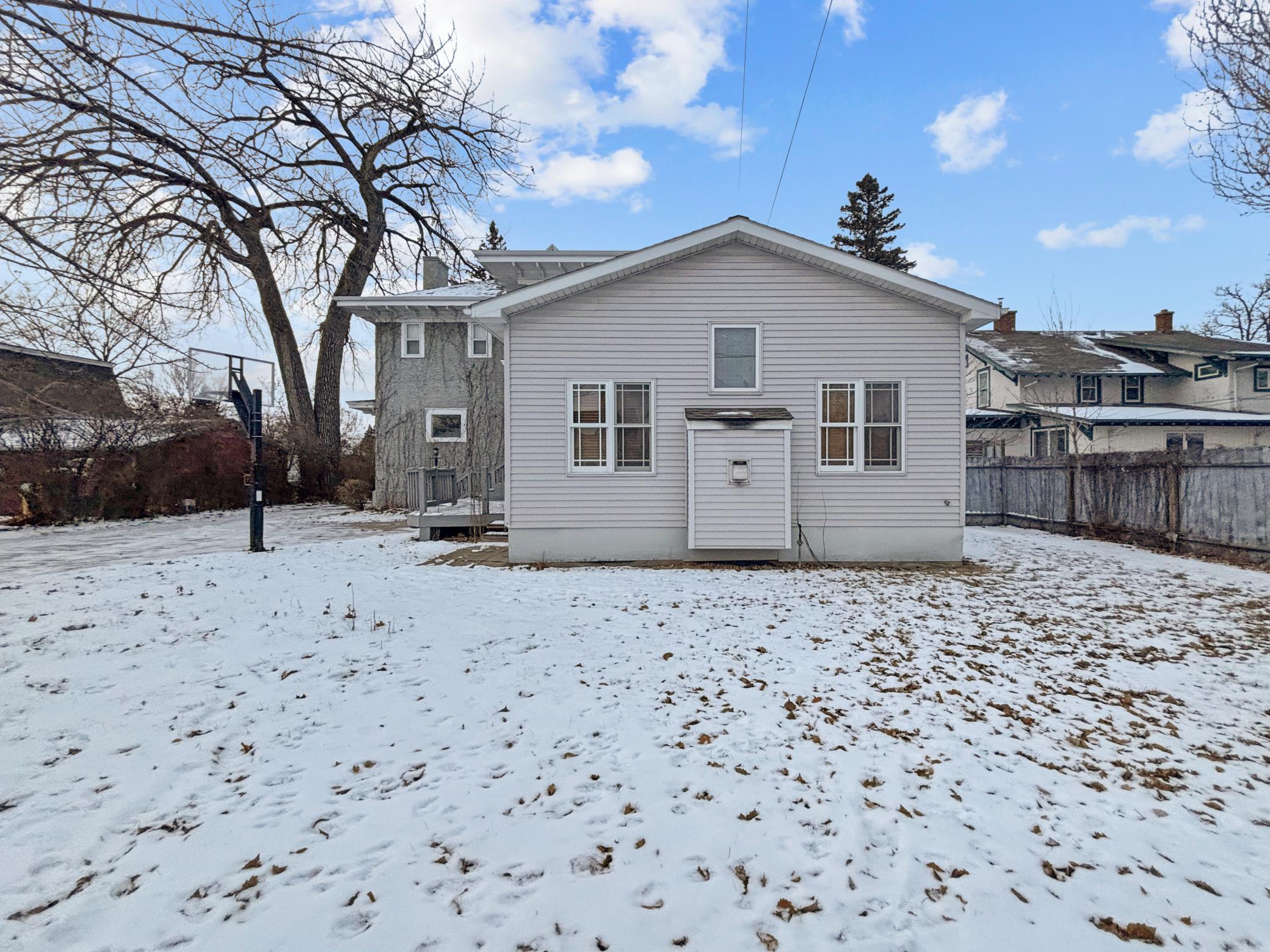 939 Duluth Avenue N, Thief River Falls MN 56701 - Photo 3 of 24
