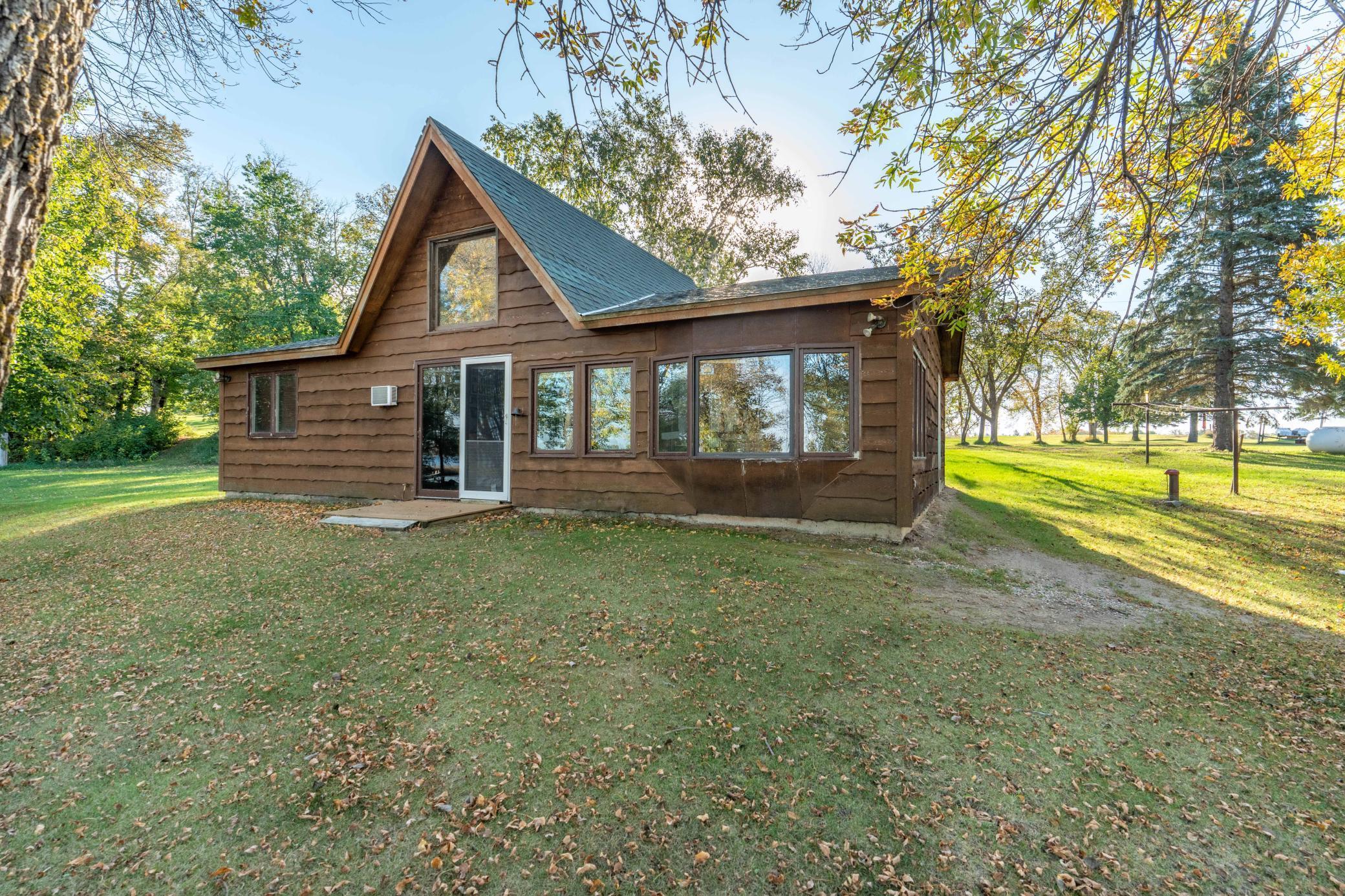 1972 single family home for sale at 37084 Hackberry Point Road in Richville, MN — 2 bed, 1 bath (photo 5 of 32)