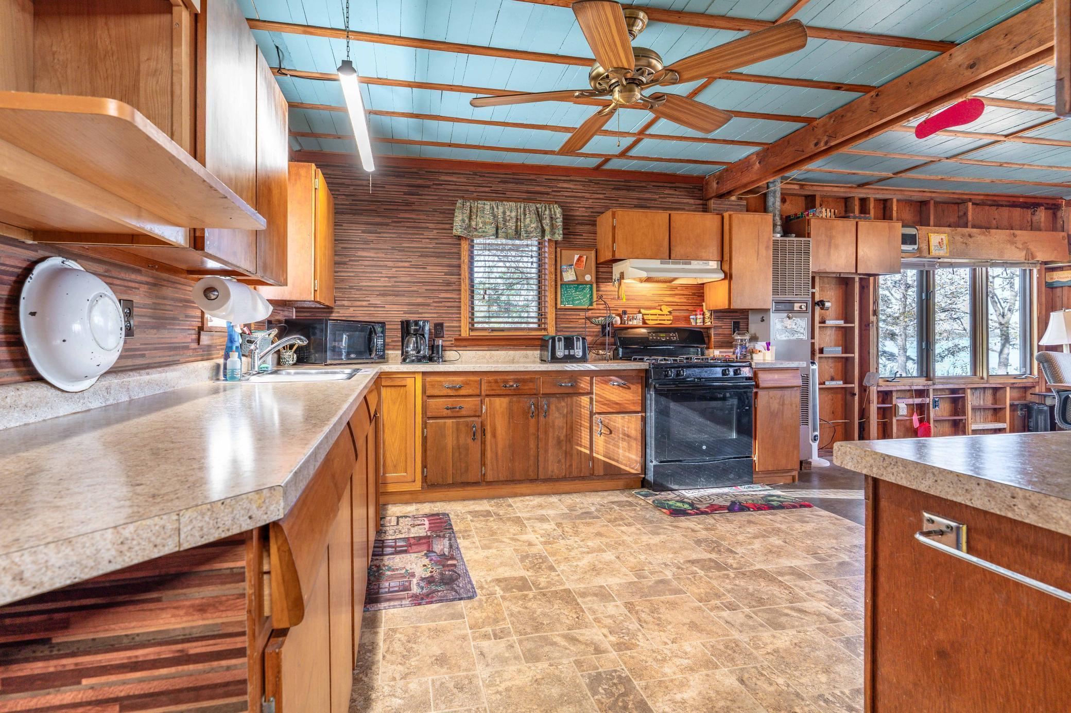 1972 single family home for sale at 37084 Hackberry Point Road in Richville, MN — 2 bed, 1 bath (photo 16 of 32)