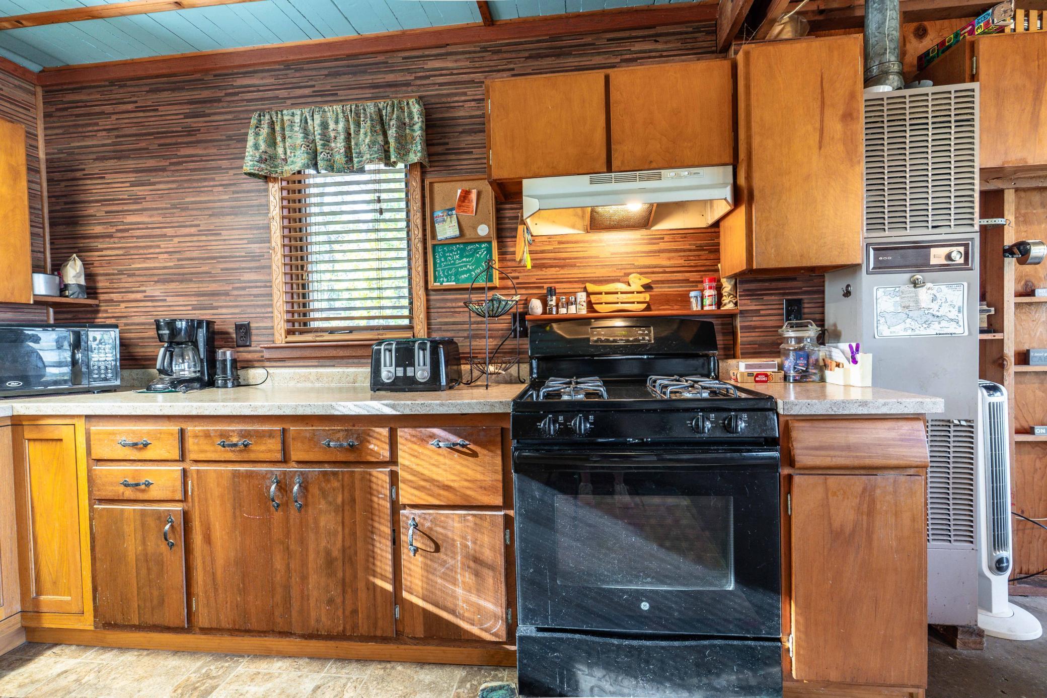 1972 single family home for sale at 37084 Hackberry Point Road in Richville, MN — 2 bed, 1 bath (photo 17 of 32)