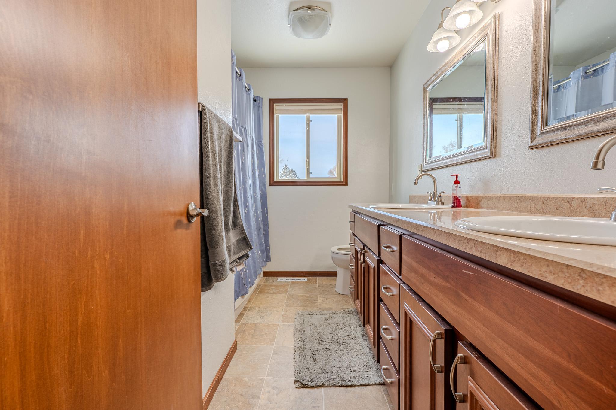 1967 single family home for sale at 5445 157th Street S in Glyndon, MN — 5 bed, 3 bath (photo 30 of 68)
