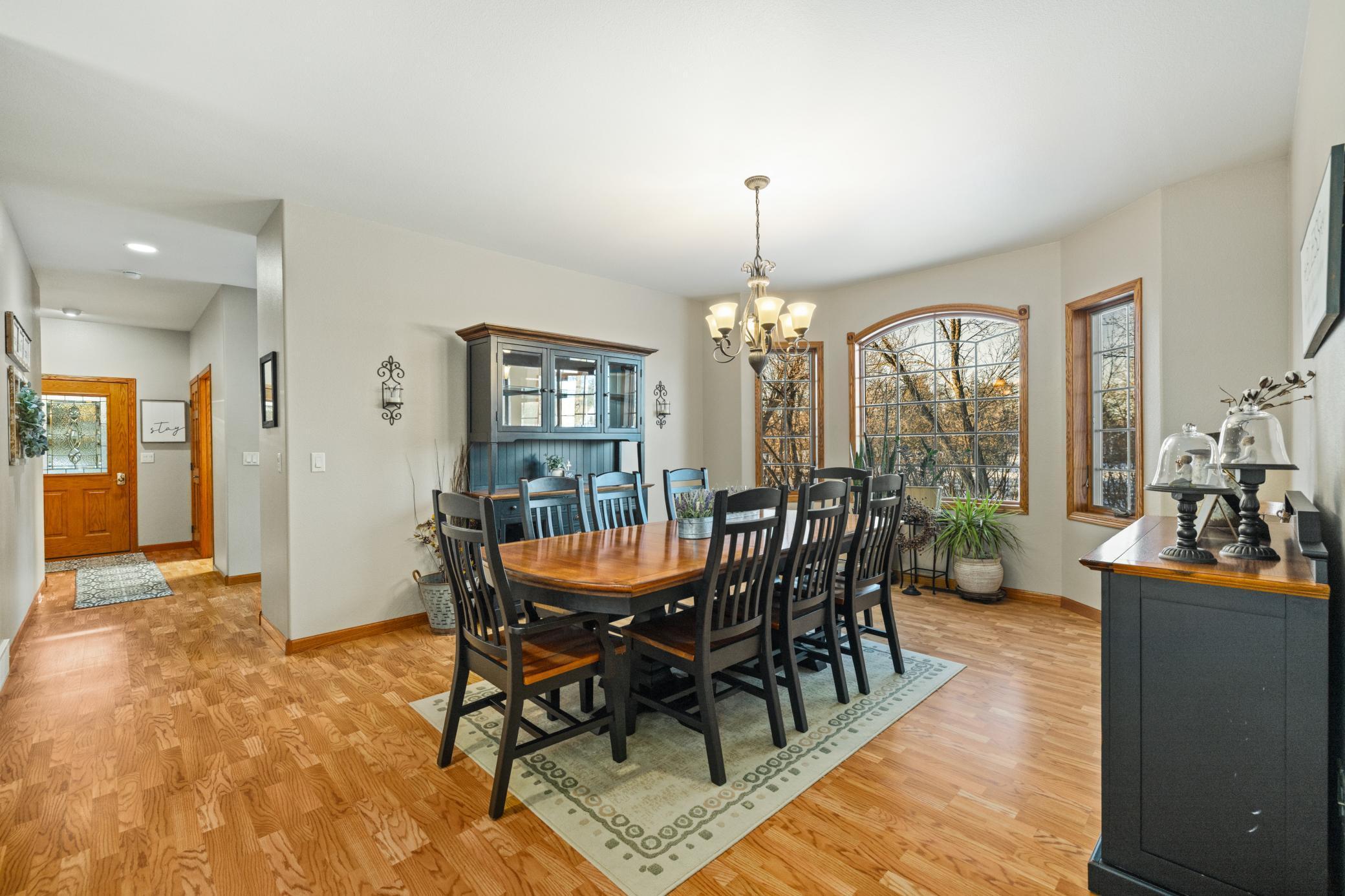 2006 single family home for sale at 102 County RD 1 in Fessenden, ND — 4 bed, 4 bath (photo 10 of 30)