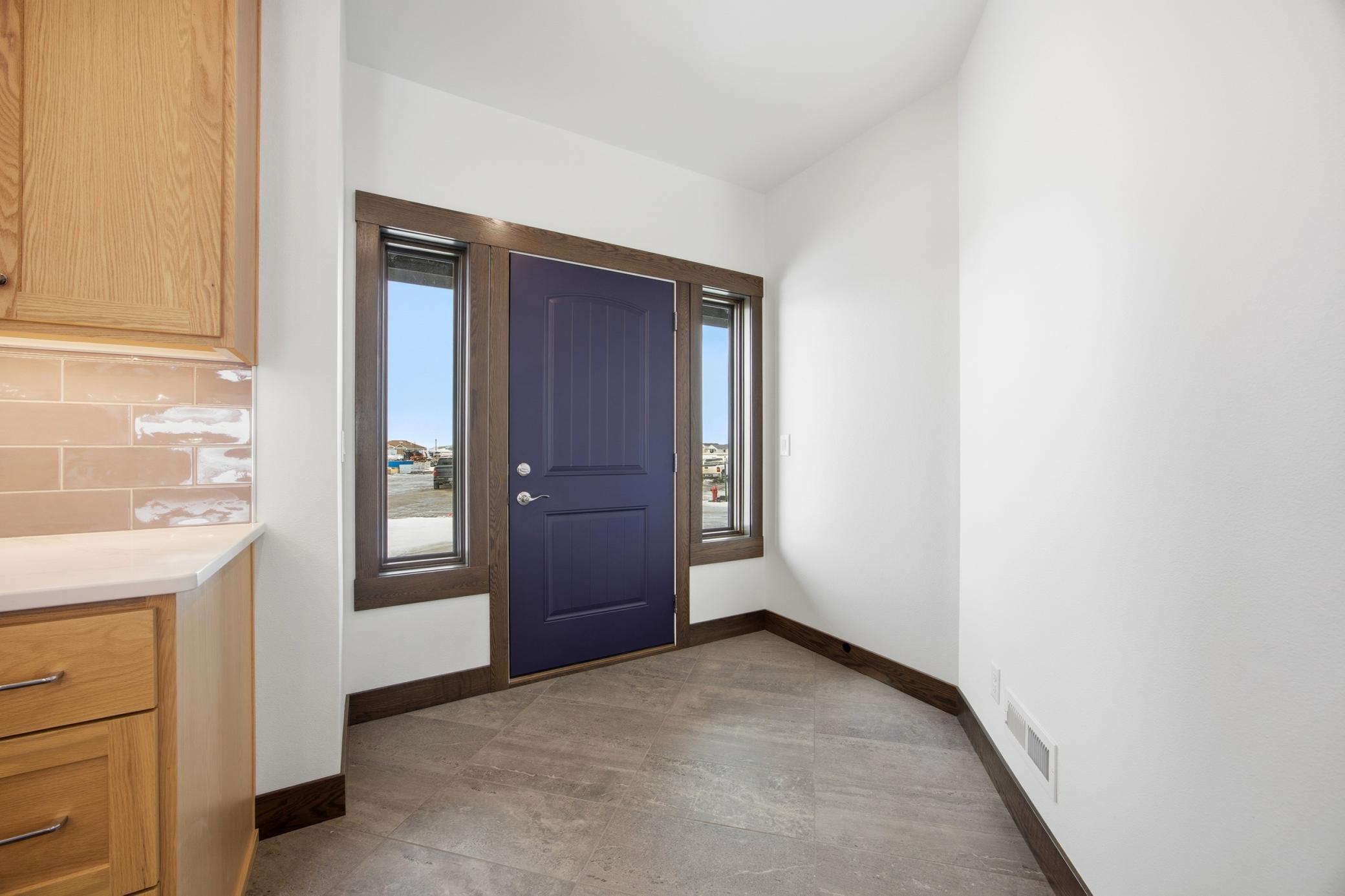6490 Selkirk Drive S, Fargo ND 58104 - Photo 2 of 82