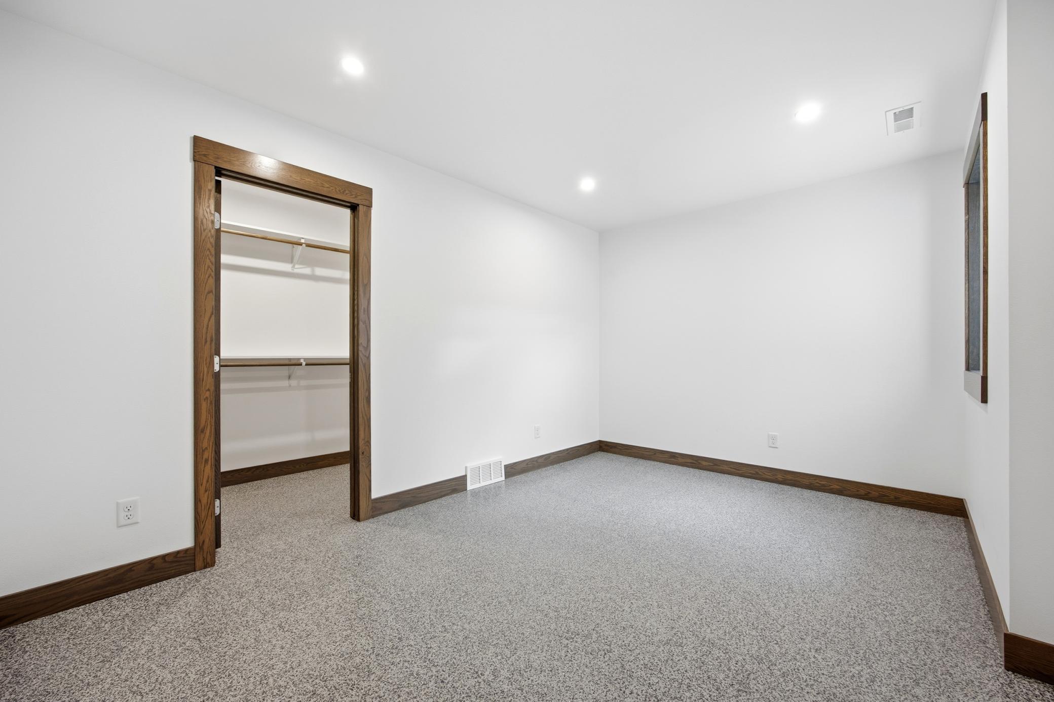 6490 Selkirk Drive S, Fargo ND 58104 - Photo 54 of 82