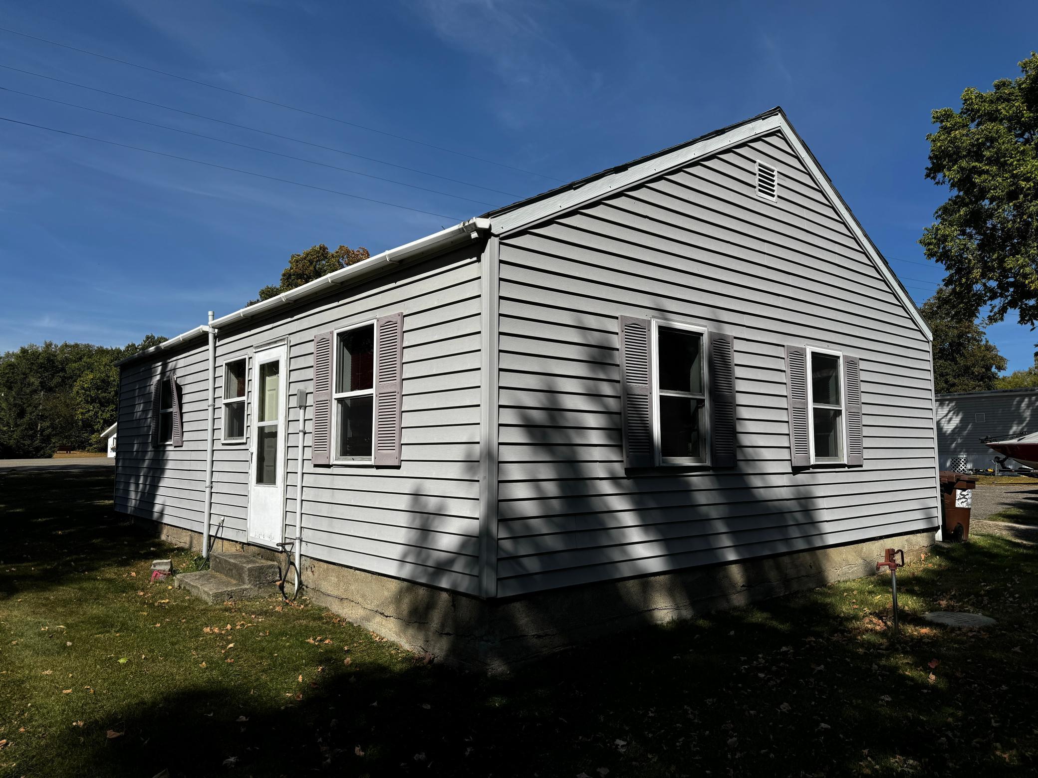 1946 single family home for sale at 39642 County Highway 1 in Richville, MN — 4 bed, 2 bath (photo 5 of 17)