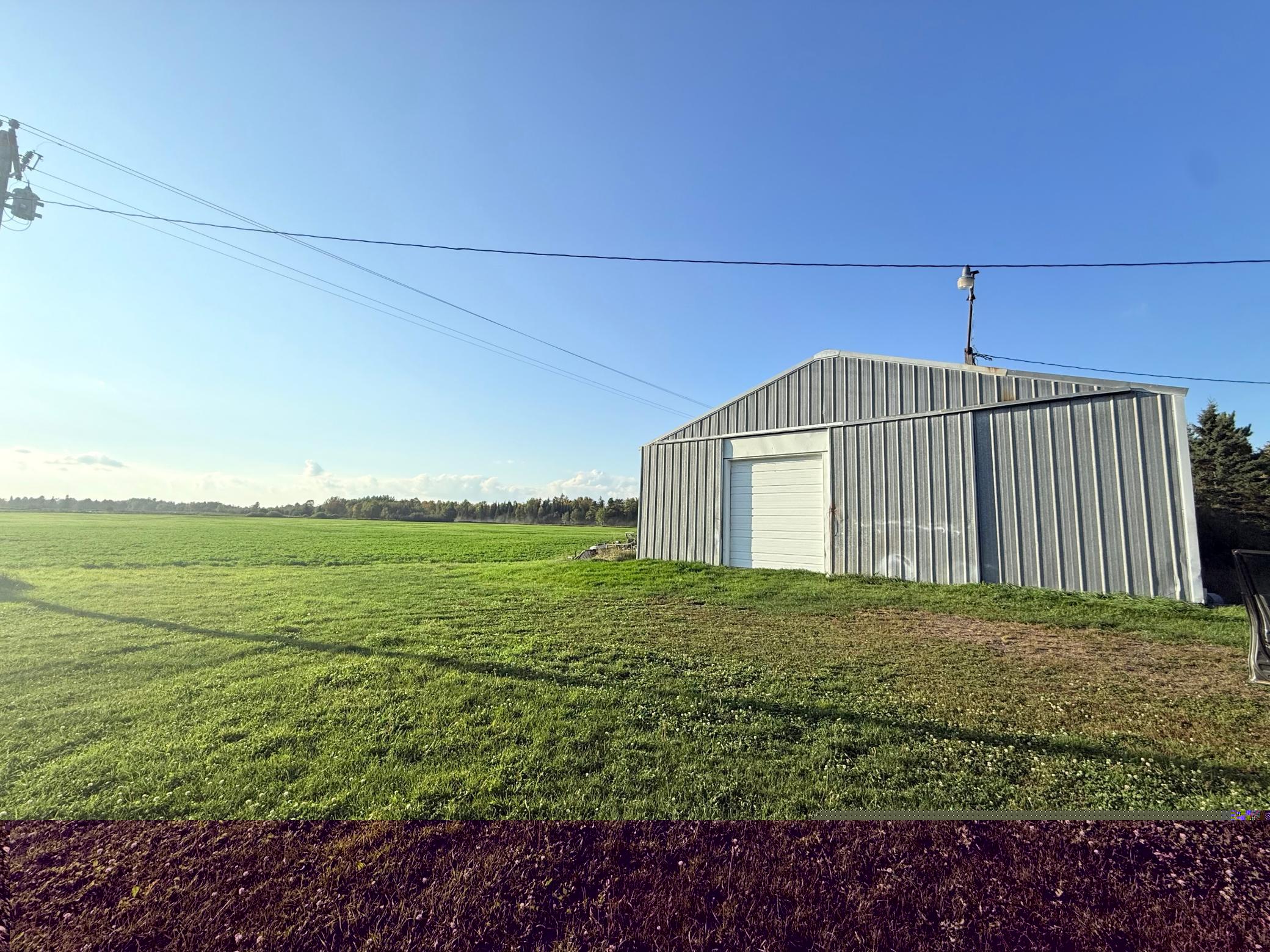 1979 single family home for sale at 18863 State Highway 65 in Goodland, MN — 3 bed, 2 bath (photo 3 of 22)