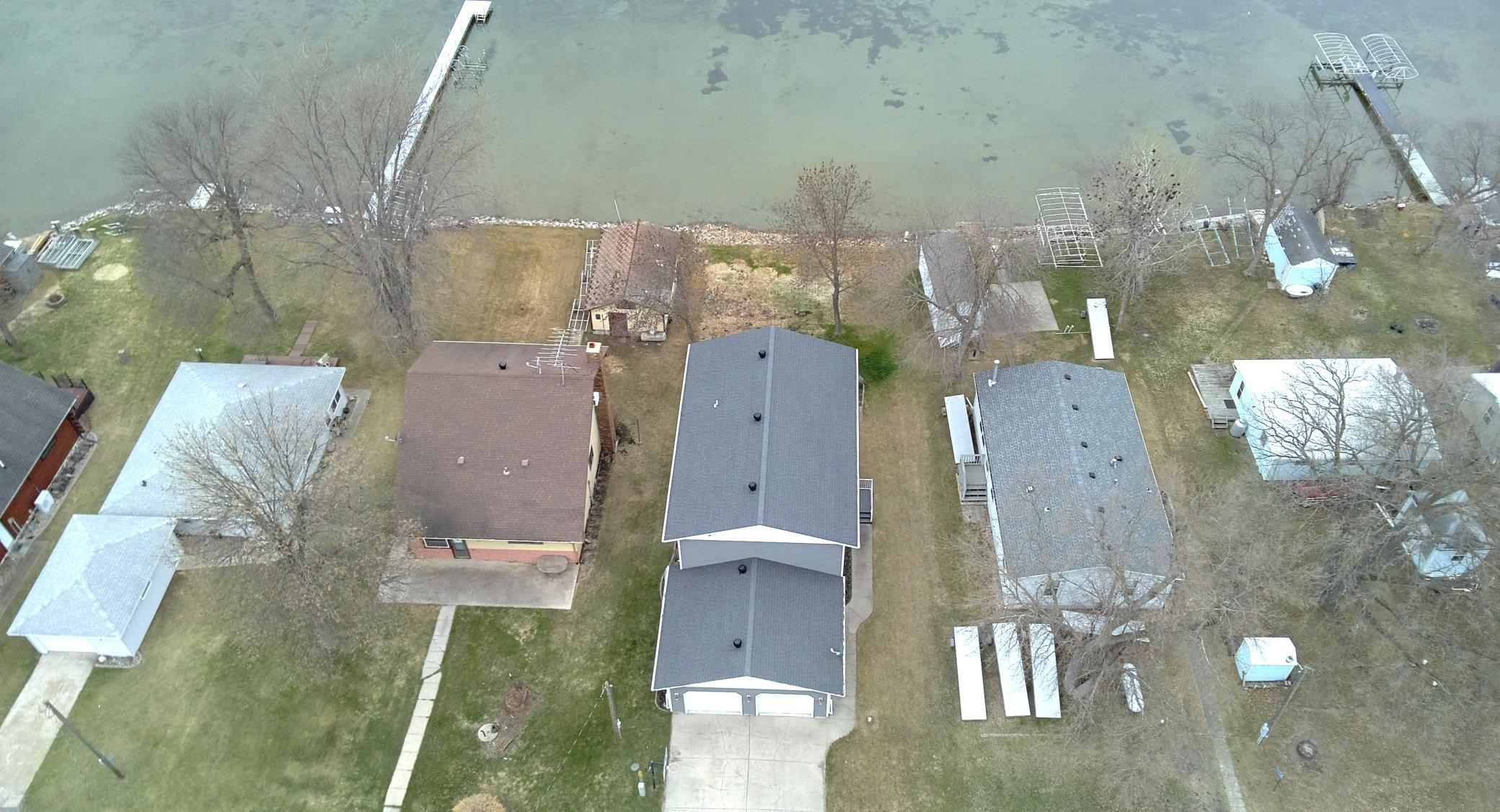 1992 single family home for sale at 23455 Sunset Beach Trail in Pelican Rapids, MN — 5 bed, 3 bath (photo 3 of 34)