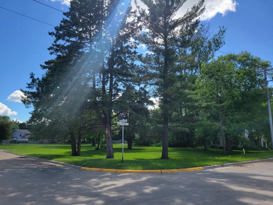 land for sale at 104 Frazee Avenue in New York Mills, MN