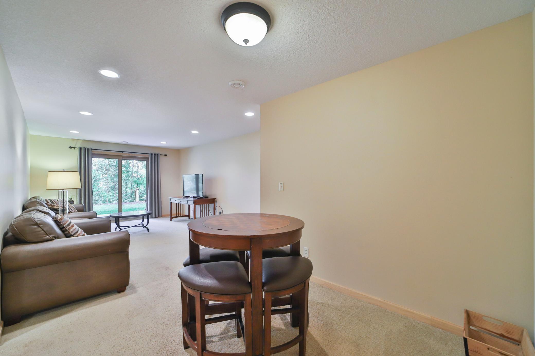 2016 townhouse for sale at 6334 Wilderness Road in Pequot Lakes, MN — 5 bed, 3 bath (photo 29 of 61)