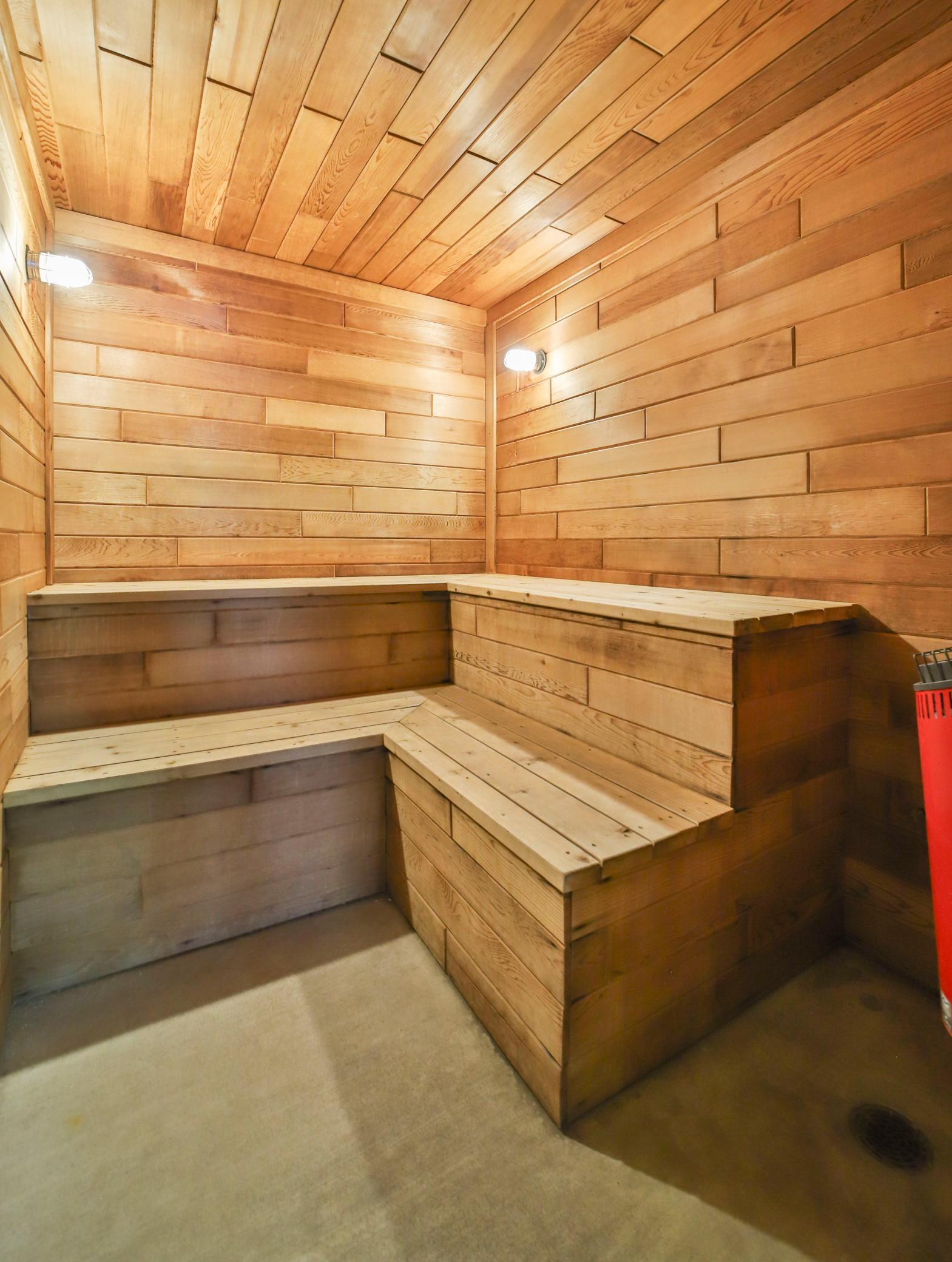2016 townhouse for sale at 6334 Wilderness Road in Pequot Lakes, MN — 5 bed, 3 bath (photo 57 of 61)
