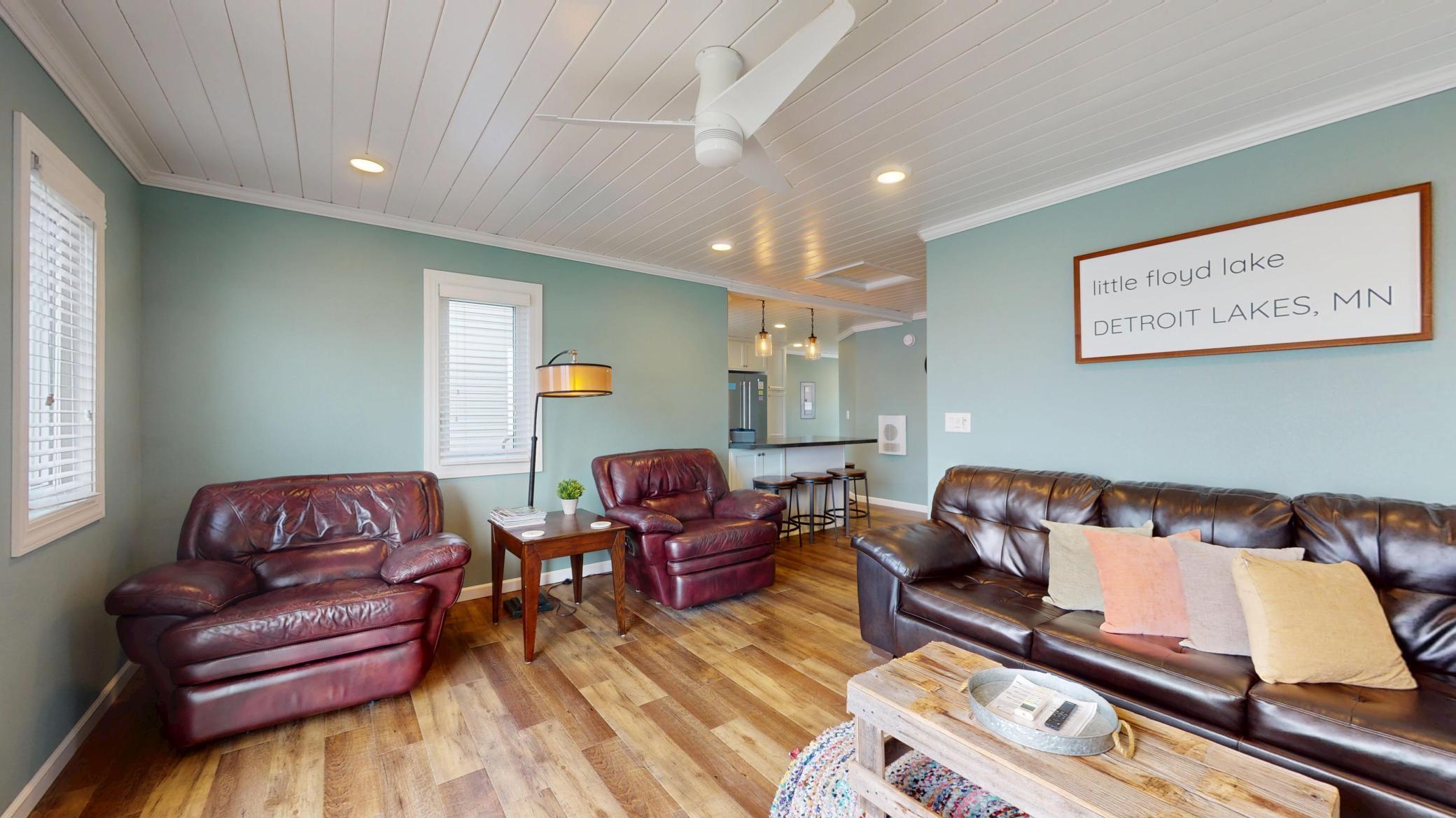 1963 townhouse for sale at 27096 Little Floyd Lake Road, Unit 1 in Detroit Lakes, MN — 2 bed, 1 bath (photo 15 of 27)